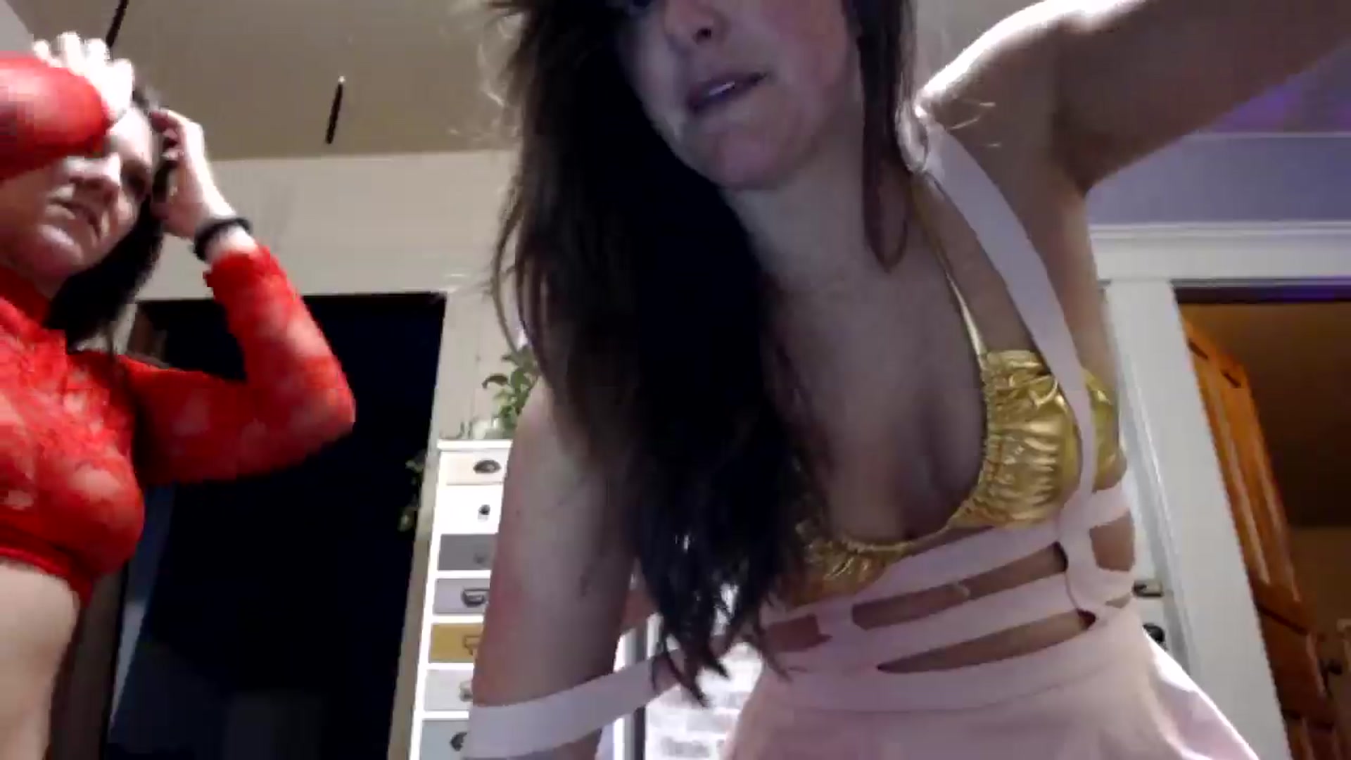 Gallery image thumbnail from FarmGirl__'s myfreecams stream on, 01/18/2025, 03:41 image 13 of 20