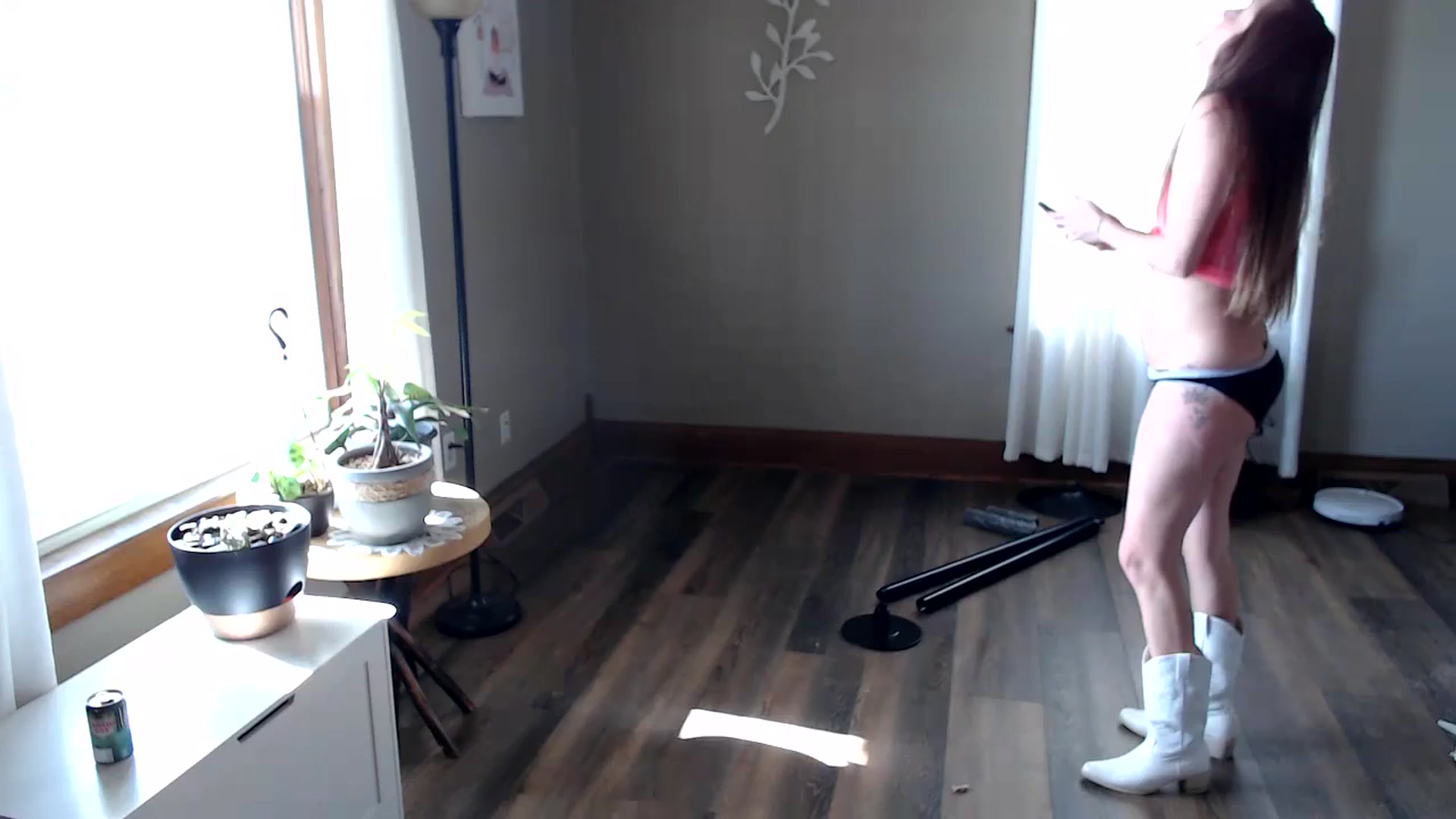Gallery image thumbnail from FarmGirl__'s myfreecams stream on, 02/01/2025, 19:03 image 17 of 20
