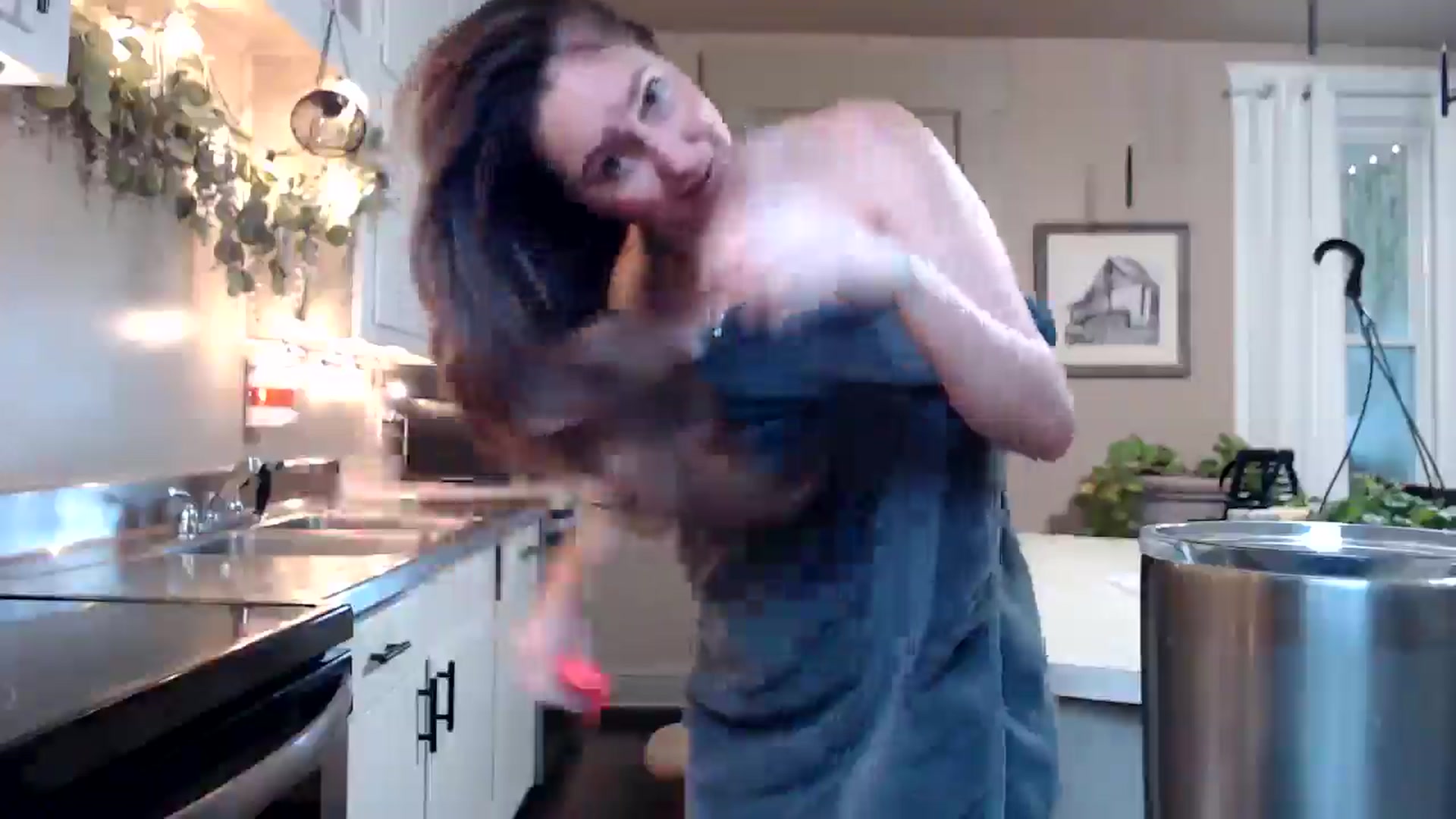 Gallery image thumbnail from FarmGirl__'s myfreecams stream on, 02/02/2025, 15:59 image 9 of 20