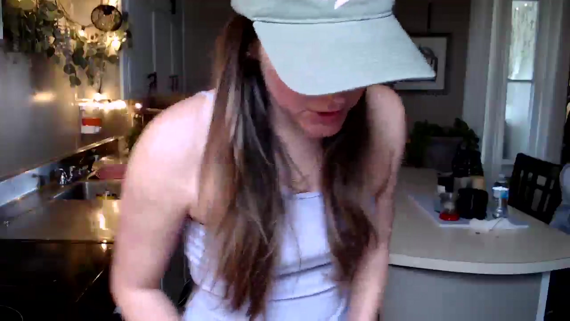 Gallery image thumbnail from FarmGirl__'s myfreecams stream on, 02/05/2025, 17:24 image 8 of 20