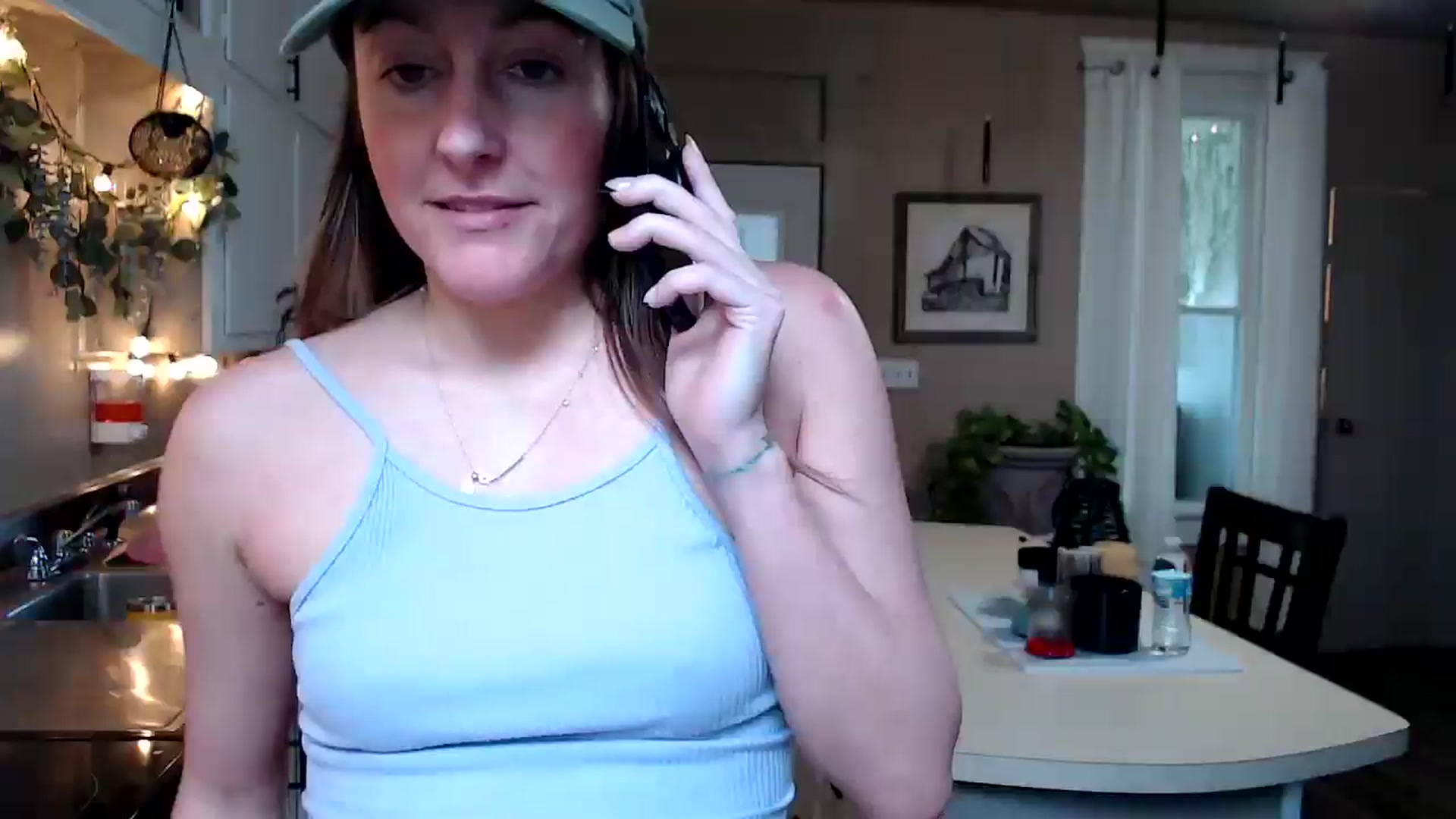 Gallery image thumbnail from FarmGirl__'s myfreecams stream on, 02/05/2025, 17:24 image 17 of 20