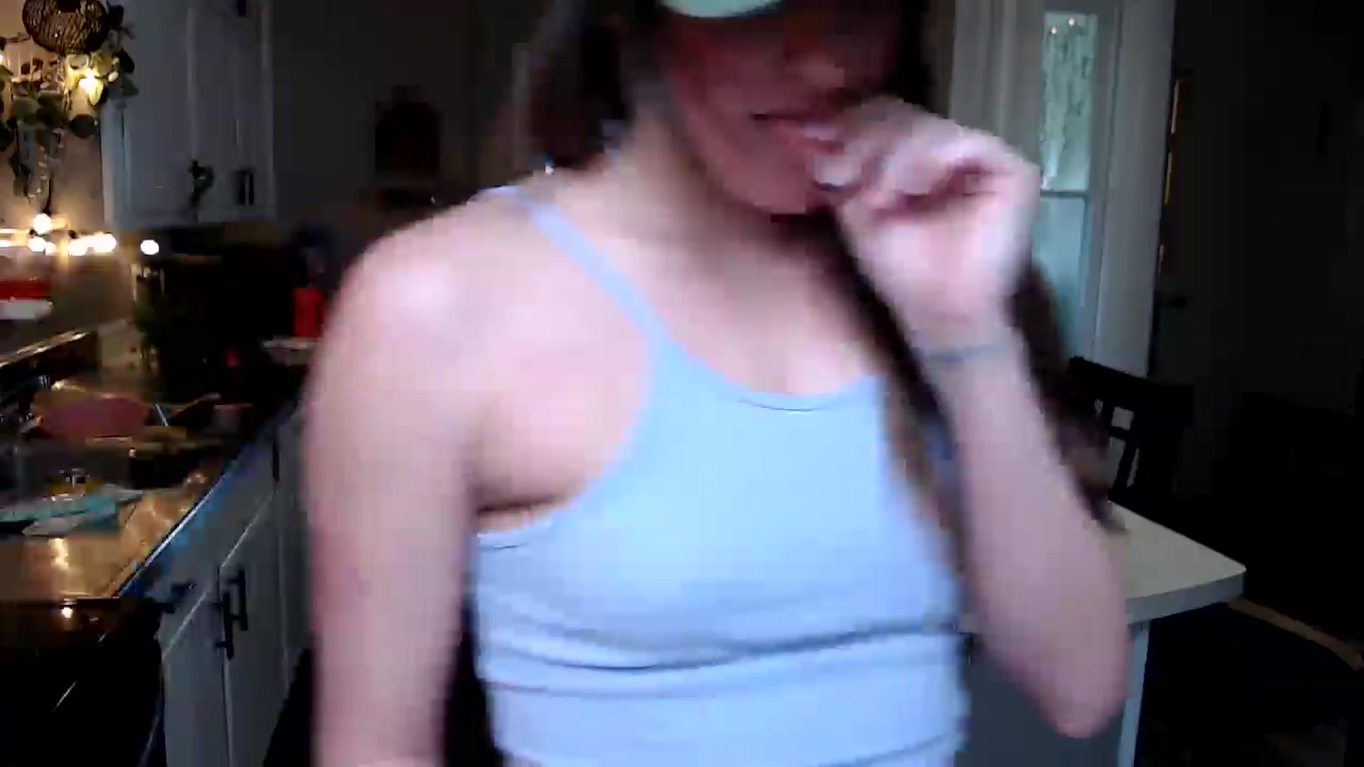 Gallery image thumbnail from FarmGirl__'s myfreecams stream on, 02/05/2025, 19:07 image 9 of 20