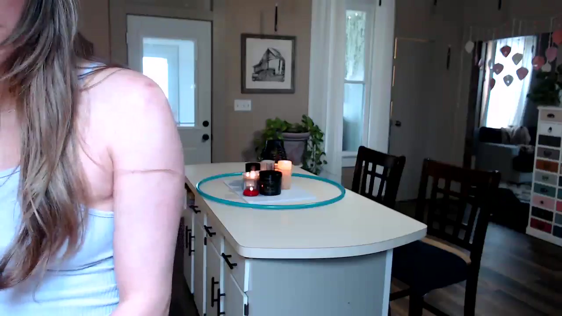 Gallery image thumbnail from FarmGirl__'s myfreecams stream on, 02/05/2025, 19:07 image 8 of 20