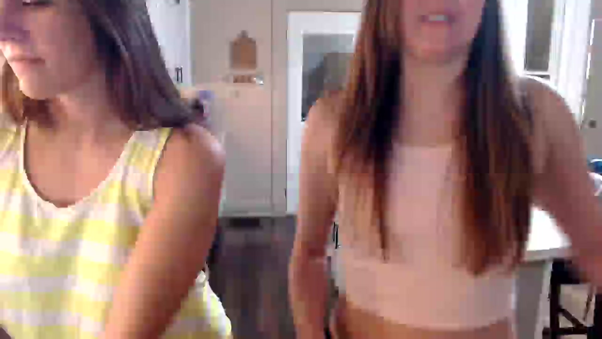 Gallery image thumbnail from FarmGirl__'s myfreecams stream on, 02/06/2025, 02:28 image 20 of 20