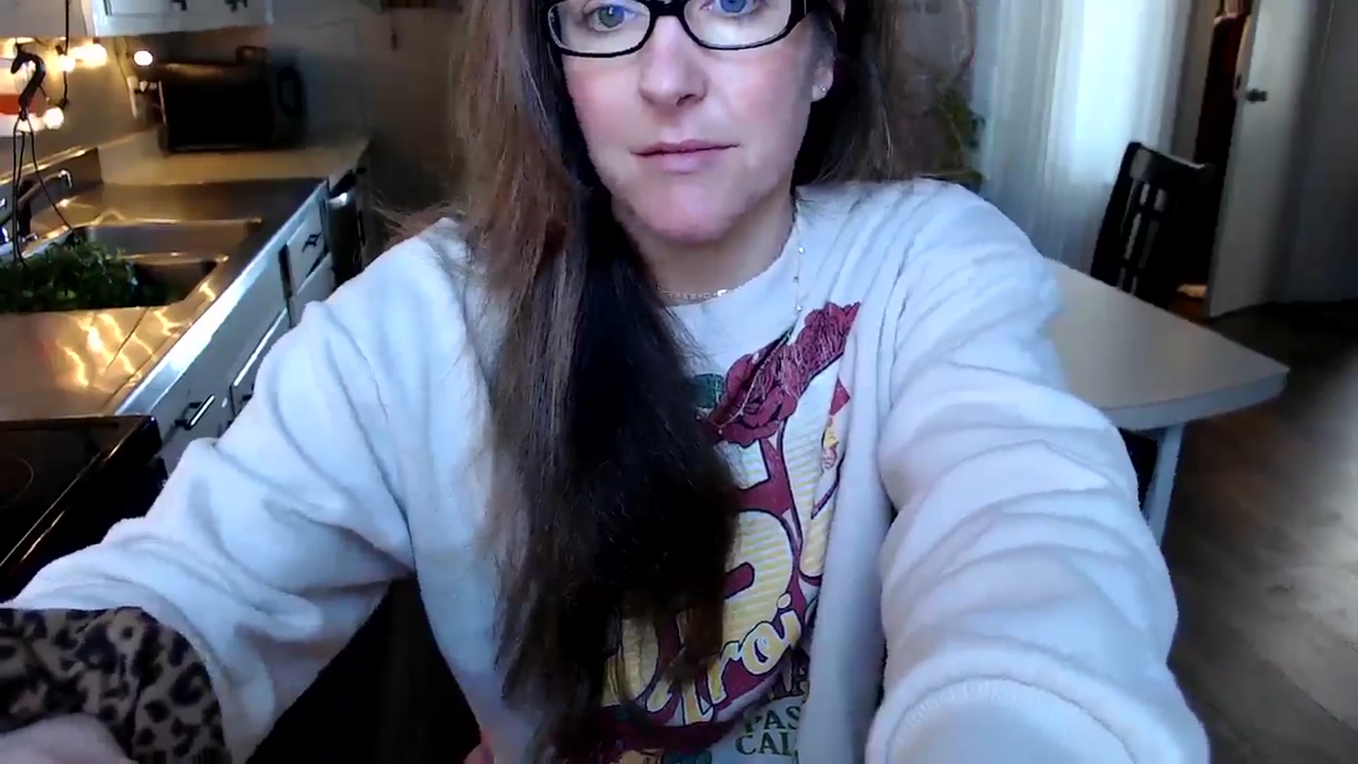 Gallery image thumbnail from FarmGirl__'s myfreecams stream on, 02/17/2025, 15:55 image 7 of 20