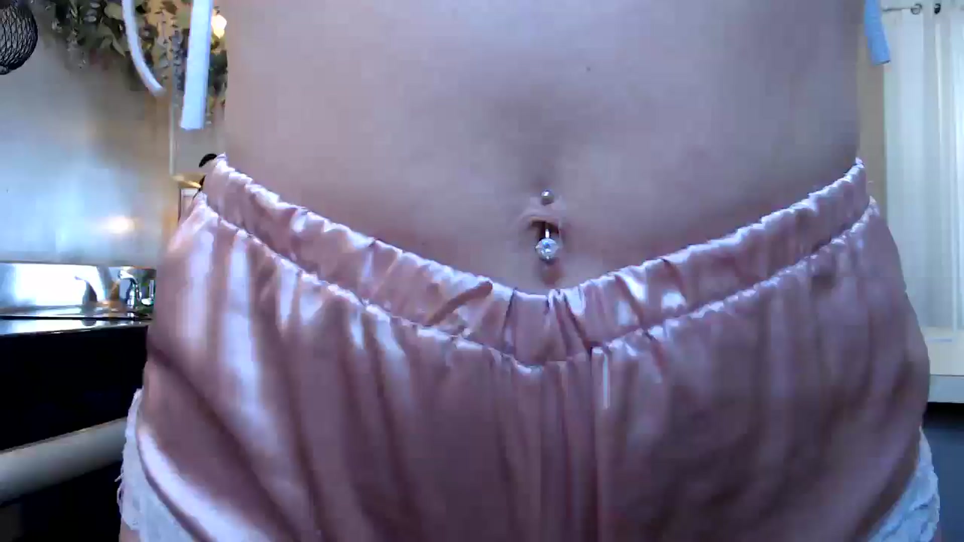 Gallery image thumbnail from FarmGirl__'s myfreecams stream on, 02/17/2025, 20:08 image 6 of 20