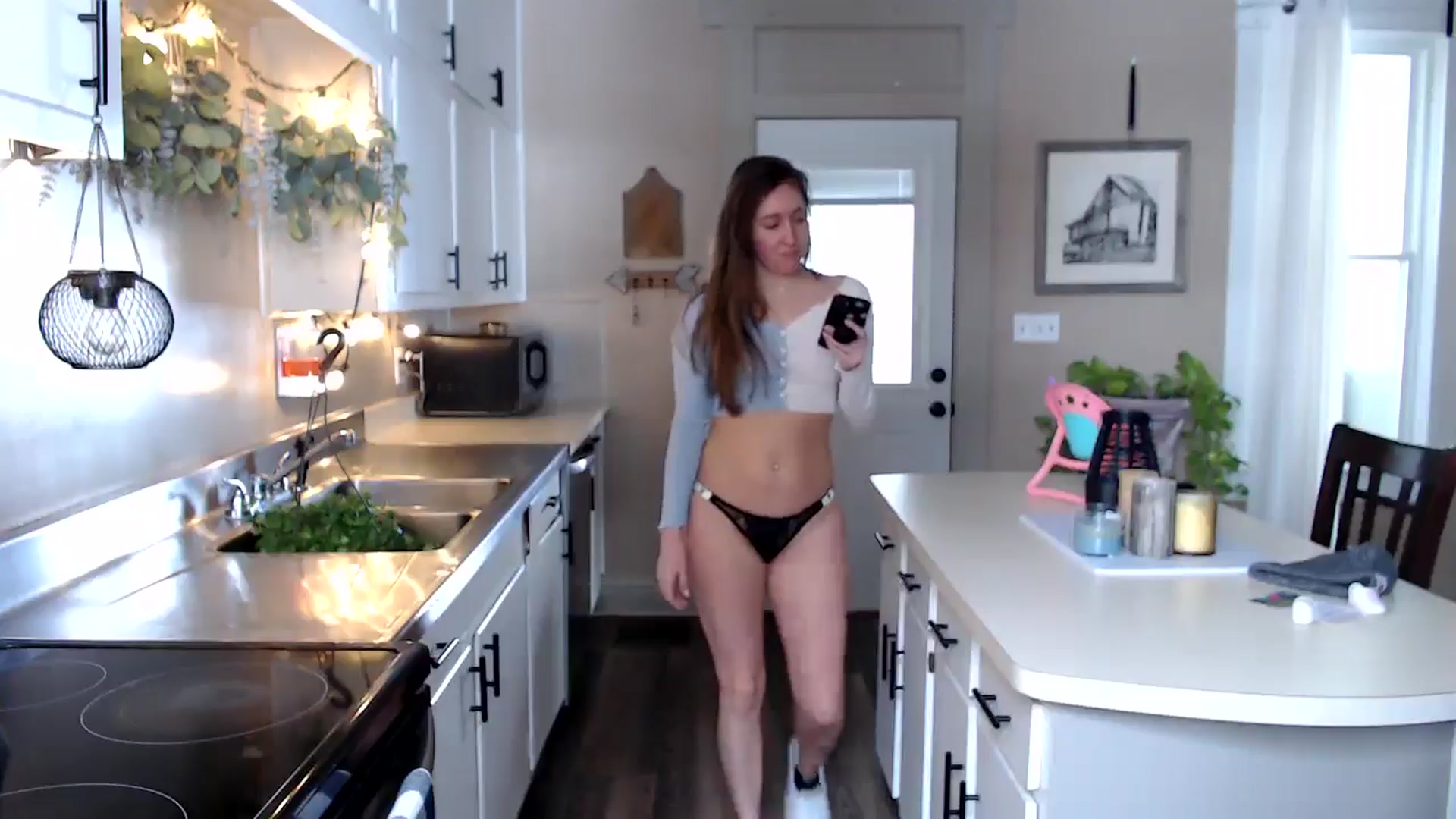 Gallery image thumbnail from FarmGirl__'s myfreecams stream on, 02/19/2025, 17:30 image 9 of 20