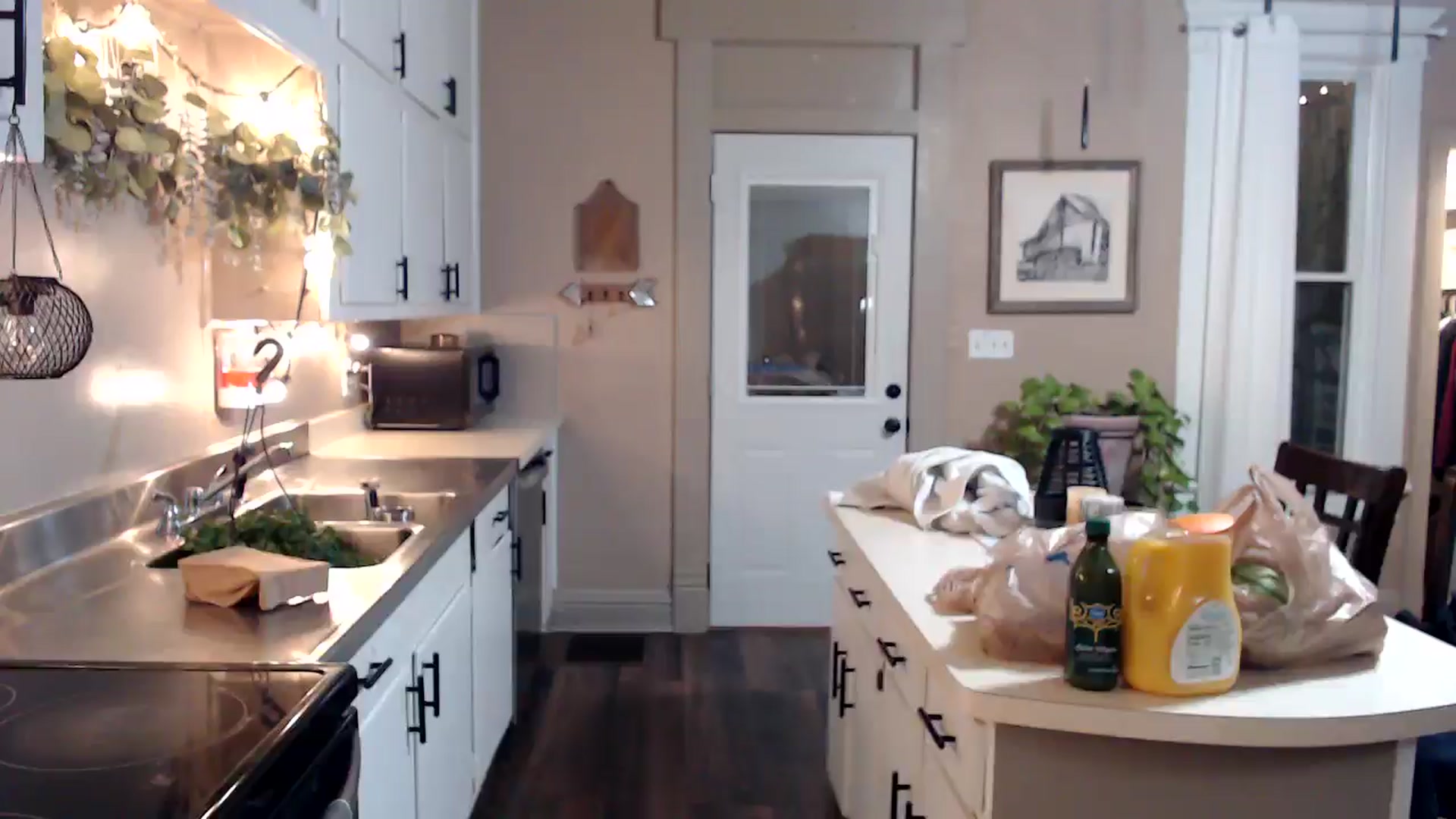Gallery image thumbnail from FarmGirl__'s myfreecams stream on, 02/19/2025, 23:49 image 10 of 20