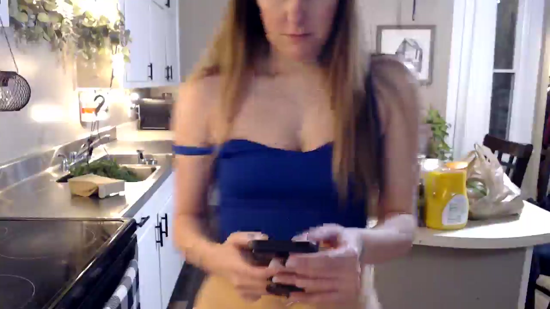 Gallery image thumbnail from FarmGirl__'s myfreecams stream on, 02/19/2025, 23:49 image 3 of 20
