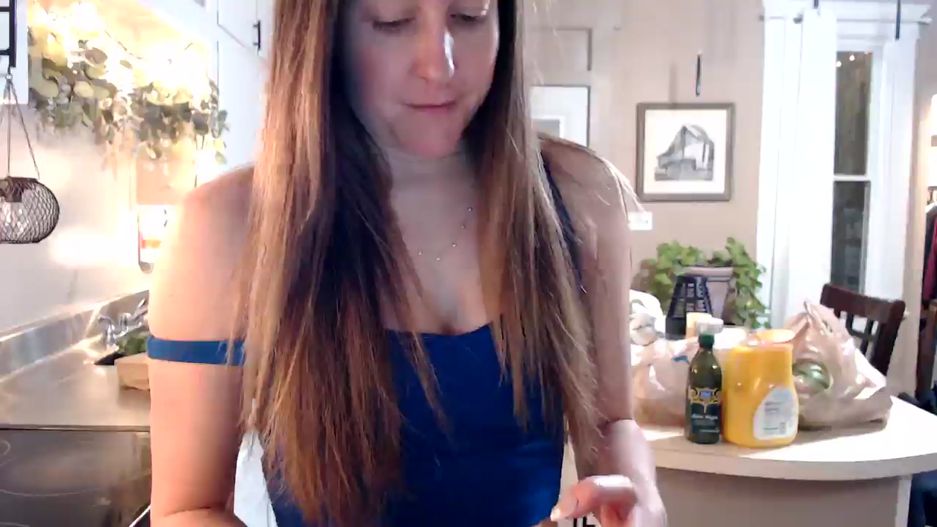 Gallery image thumbnail from FarmGirl__'s myfreecams stream on, 02/19/2025, 23:49 image 15 of 20