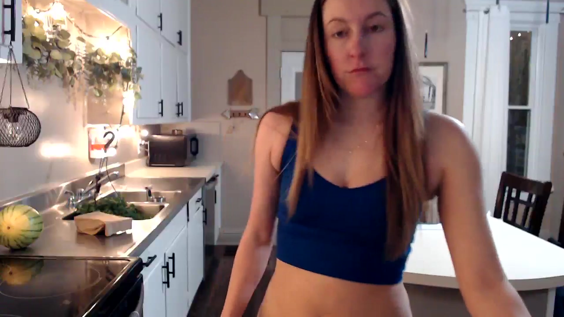 Gallery image thumbnail from FarmGirl__'s myfreecams stream on, 02/20/2025, 24:07 image 3 of 20