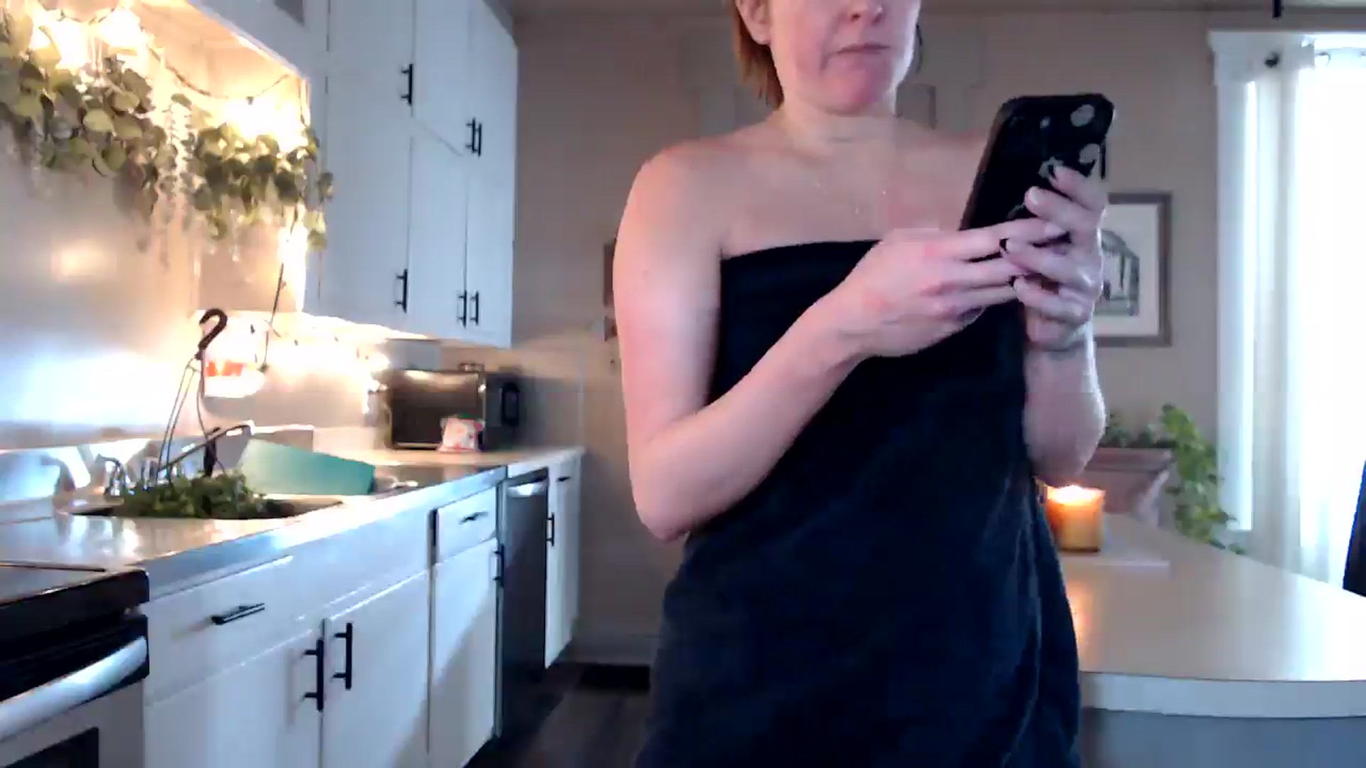 Gallery image thumbnail from FarmGirl__'s myfreecams stream on, 02/20/2025, 15:33 image 19 of 20