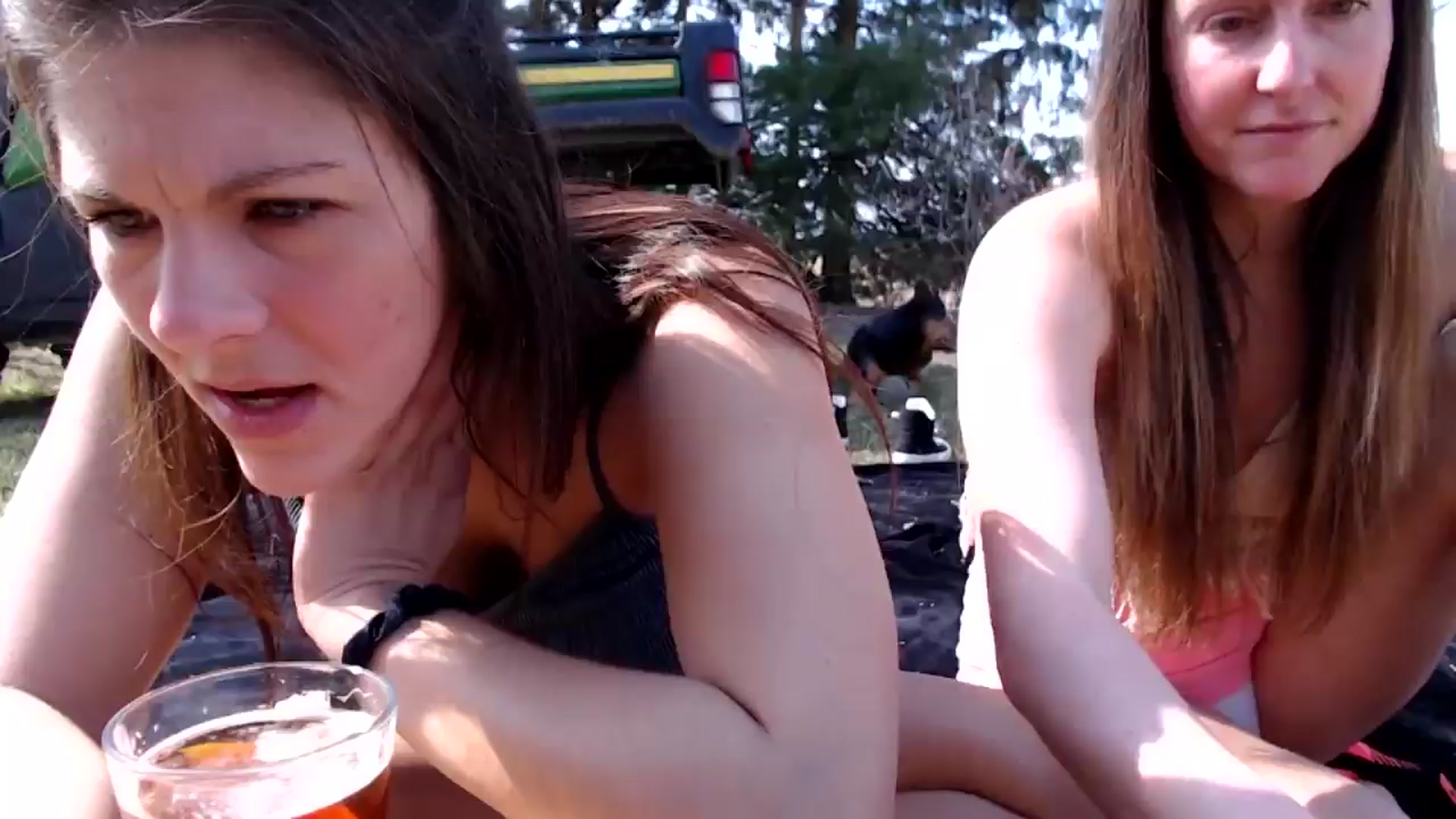 Gallery image thumbnail from FarmGirl__'s myfreecams stream on, 03/12/2025, 19:07 image 17 of 20