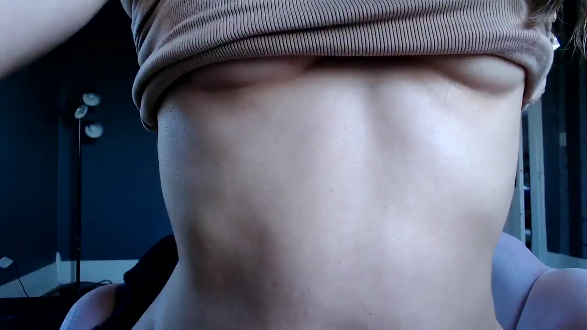 Gallery image thumbnail from FarmGirl__'s myfreecams stream on, 03/13/2025, 16:07 image 12 of 20