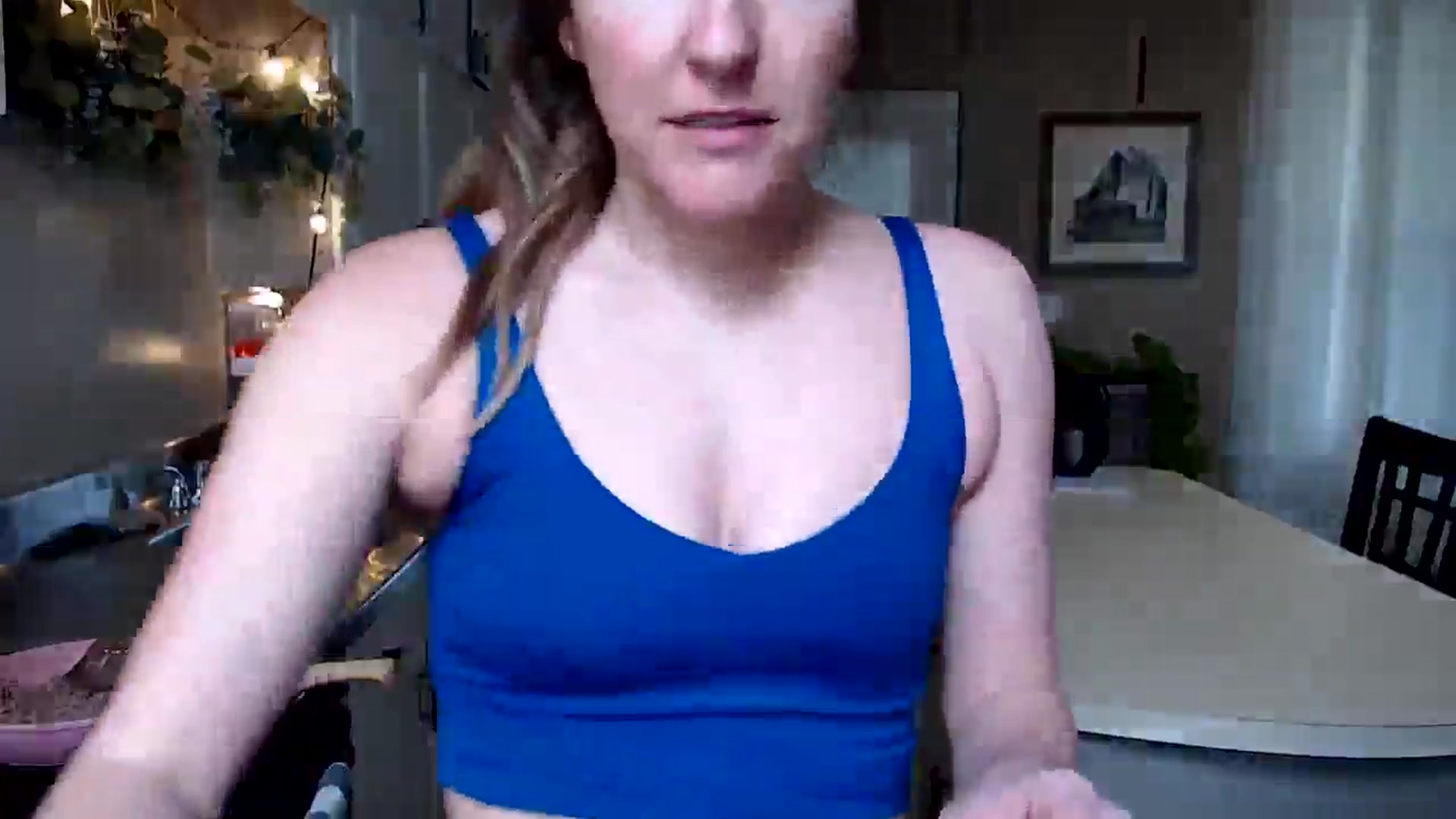 Gallery image thumbnail from FarmGirl__'s myfreecams stream on, 03/15/2025, 19:02 image 3 of 20
