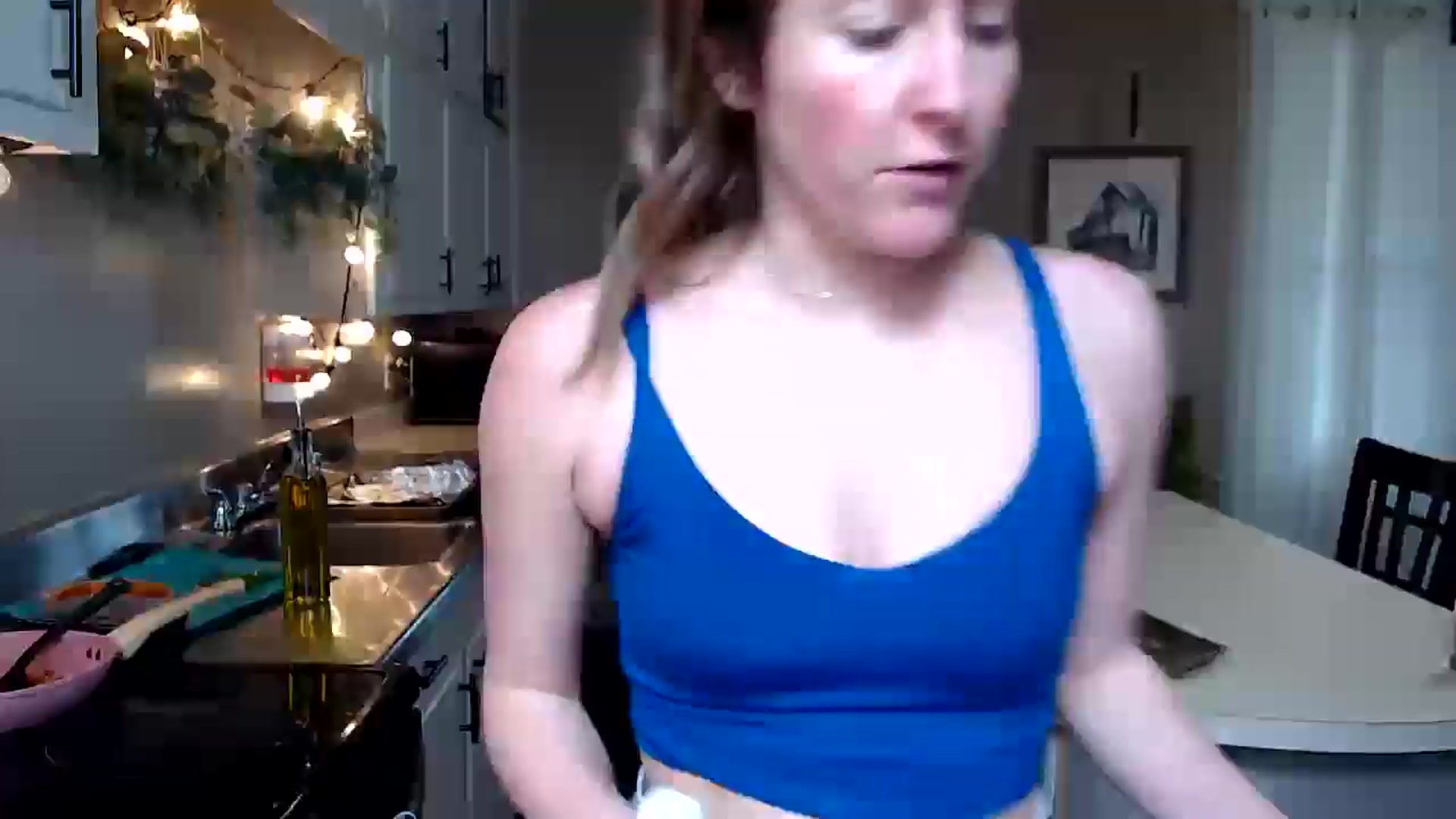Gallery image thumbnail from FarmGirl__'s myfreecams stream on, 03/15/2025, 20:35 image 1 of 20