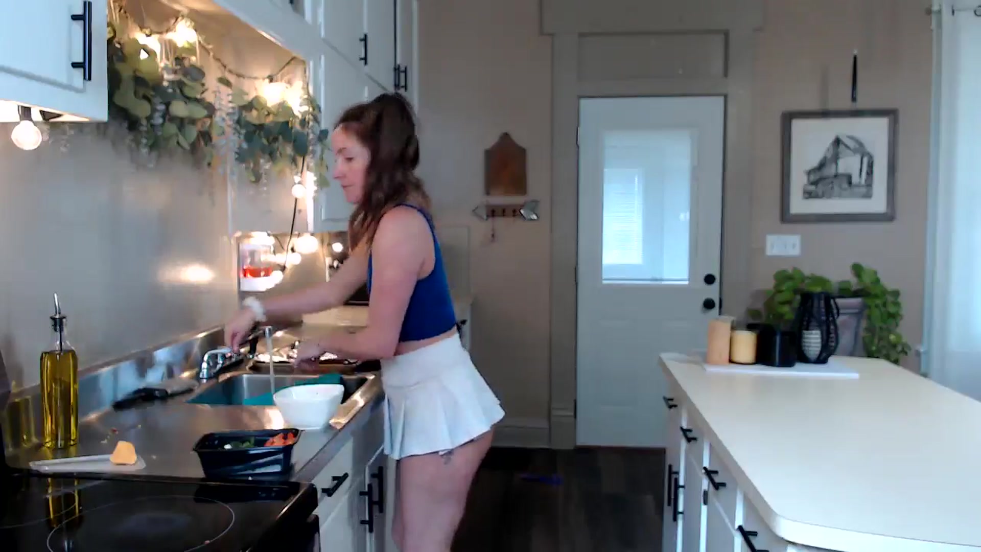 Gallery image thumbnail from FarmGirl__'s myfreecams stream on, 03/15/2025, 20:35 image 3 of 20