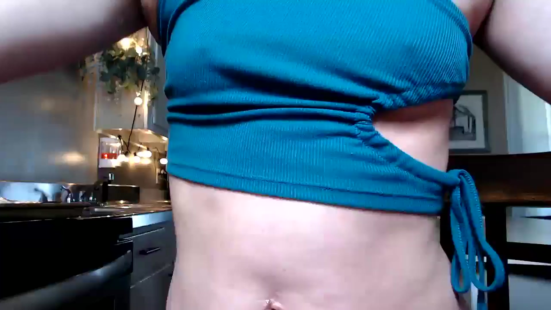 Gallery image thumbnail from FarmGirl__'s myfreecams stream on, 03/16/2025, 18:05 image 19 of 20