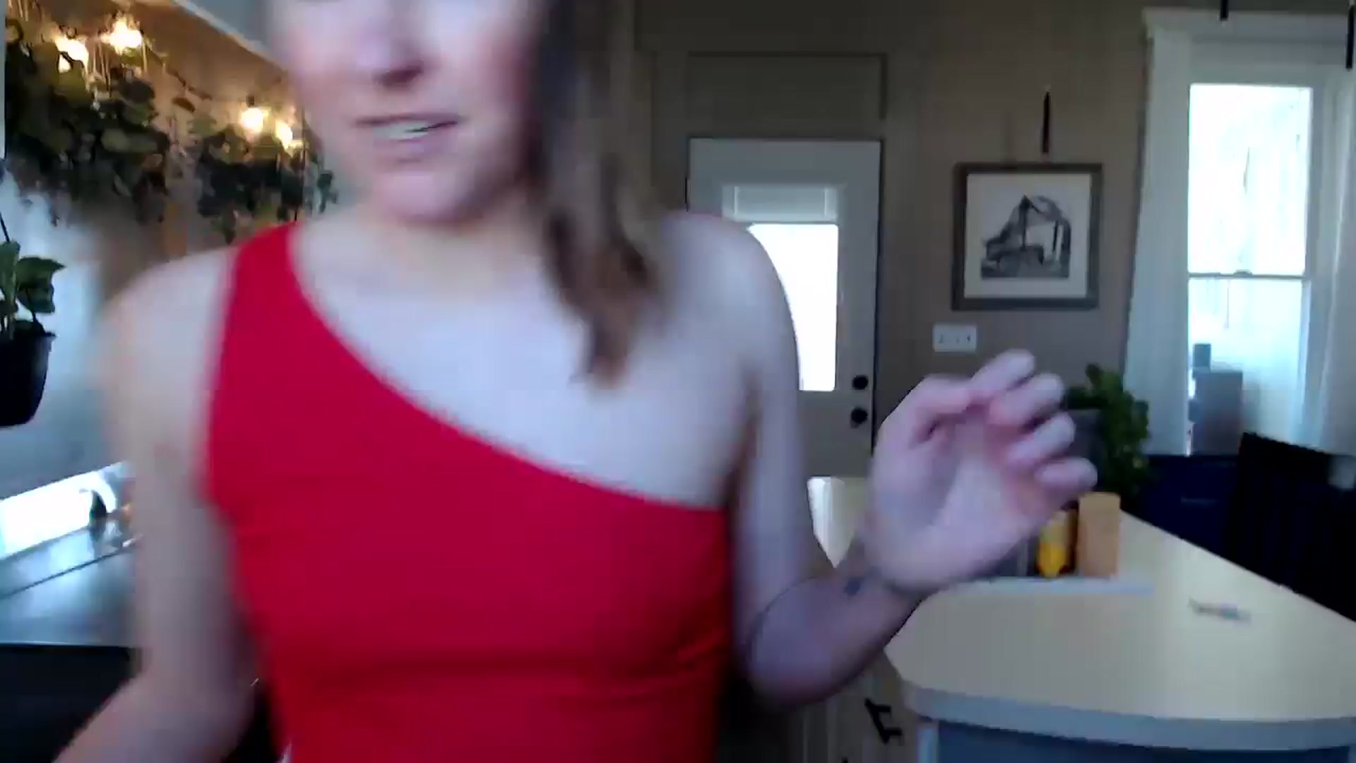 Gallery image thumbnail from FarmGirl__'s myfreecams stream on, 03/26/2025, 14:36 image 13 of 20