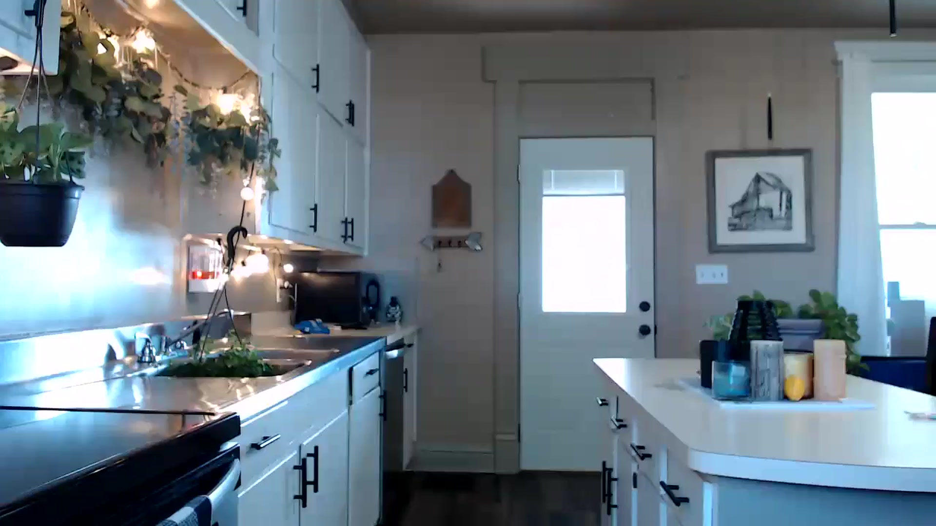 Gallery image thumbnail from FarmGirl__'s myfreecams stream on, 03/26/2025, 14:36 image 7 of 20