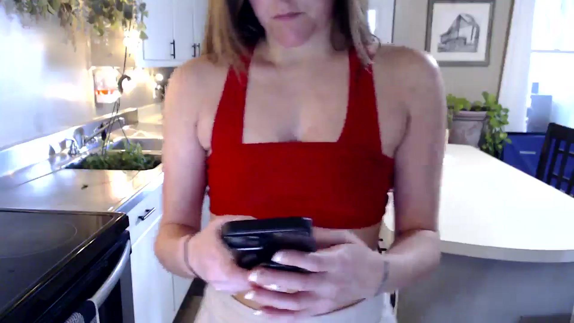 Gallery image thumbnail from FarmGirl__'s myfreecams stream on, 03/26/2025, 21:25 image 6 of 20