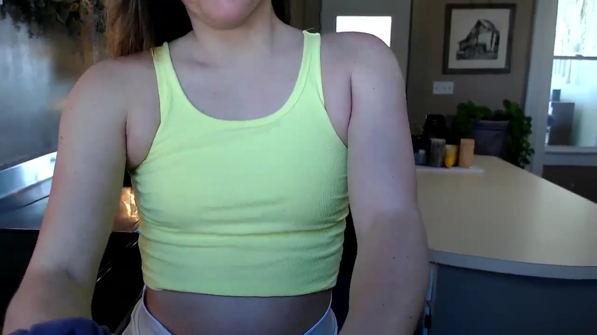 Gallery image thumbnail from FarmGirl__'s myfreecams stream on, 03/27/2025, 14:22 image 19 of 20