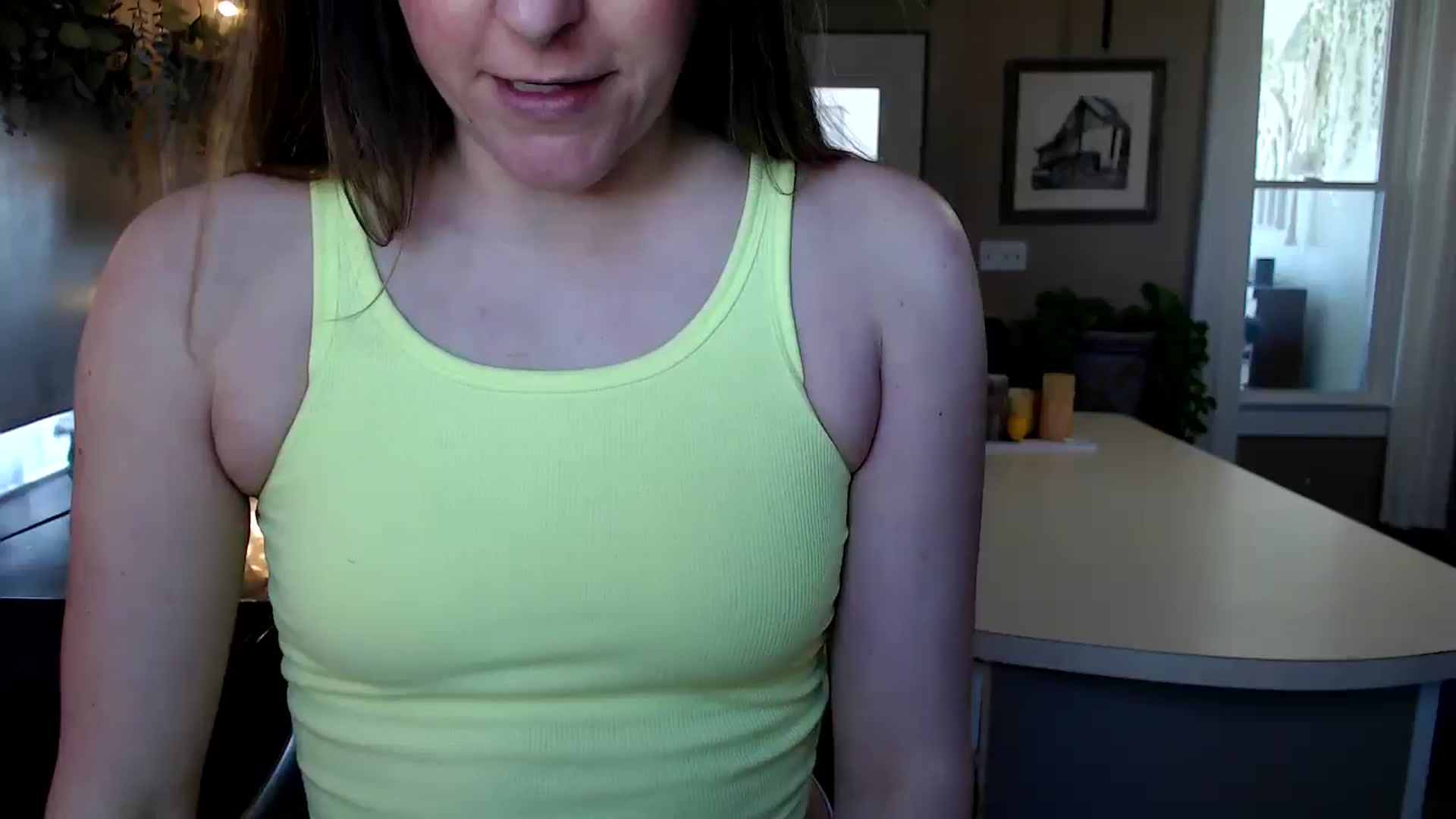 Gallery image thumbnail from FarmGirl__'s myfreecams stream on, 03/27/2025, 15:58 image 1 of 20