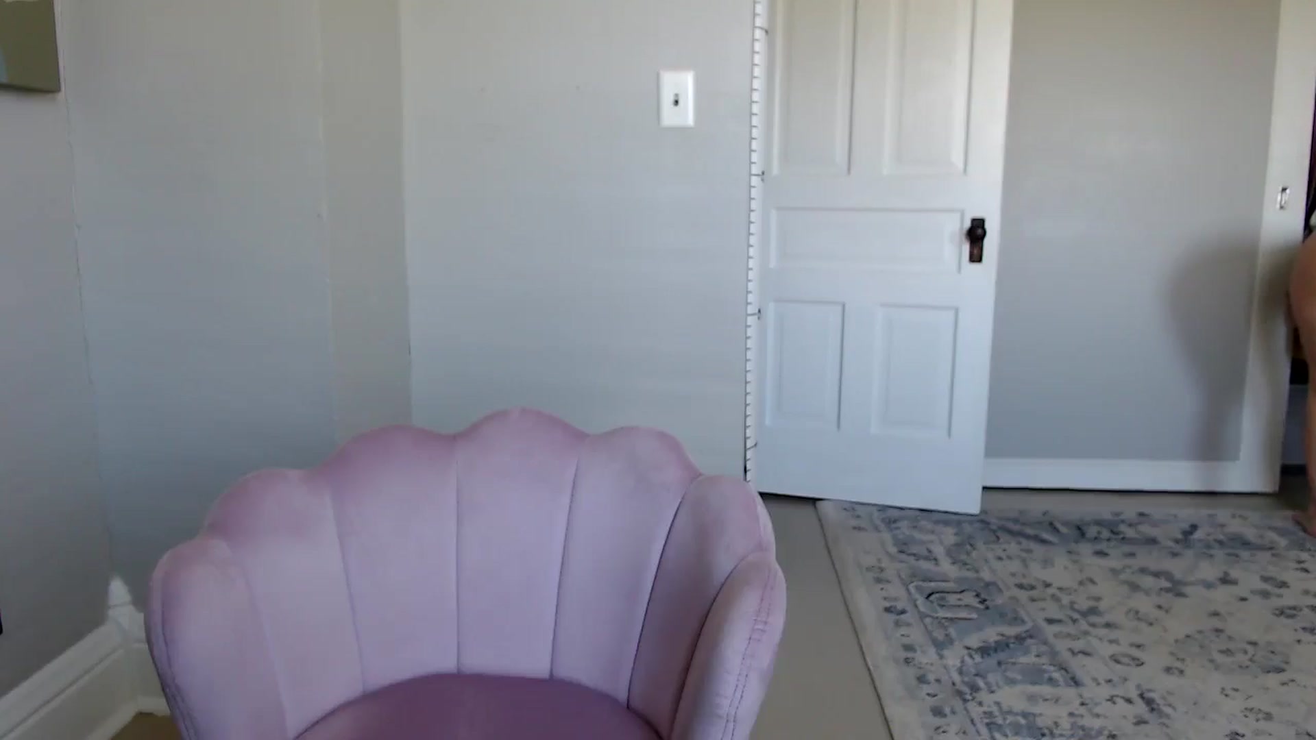 Gallery image thumbnail from FarmGirl__'s myfreecams stream on, 04/07/2025, 20:49 image 6 of 20