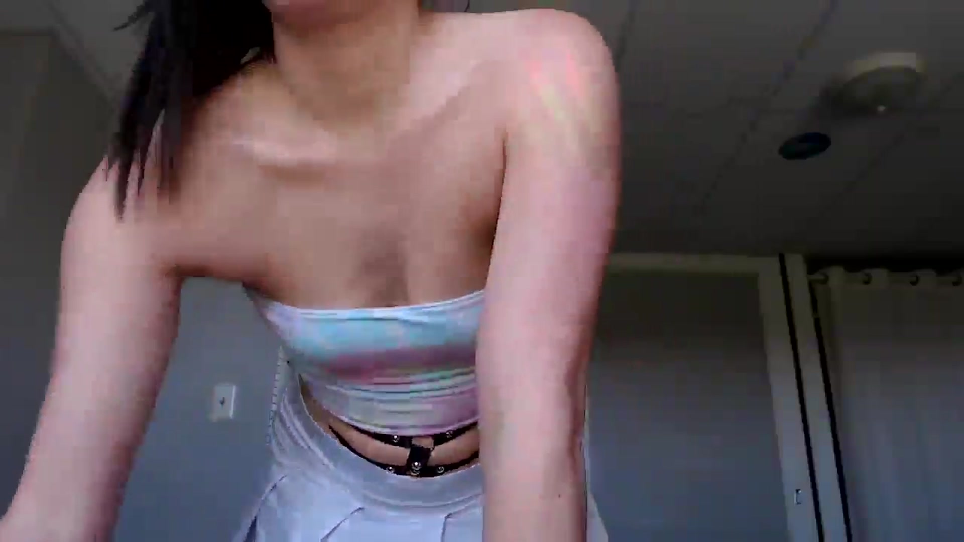 Gallery image thumbnail from FarmGirl__'s myfreecams stream on, 04/12/2025, 16:13 image 18 of 20