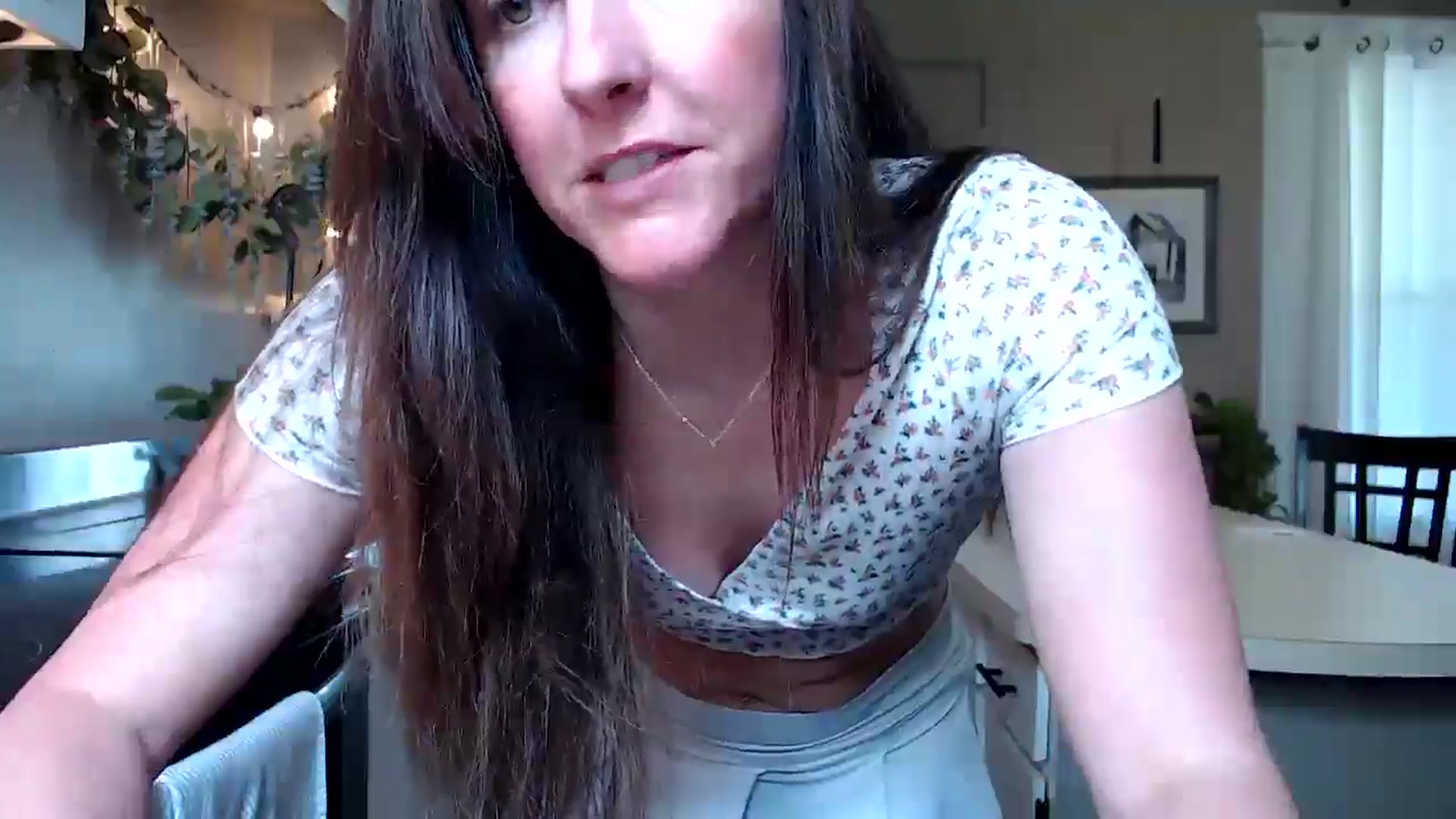Gallery image thumbnail from FarmGirl__'s myfreecams stream on, 05/14/2025, 15:52 image 2 of 20