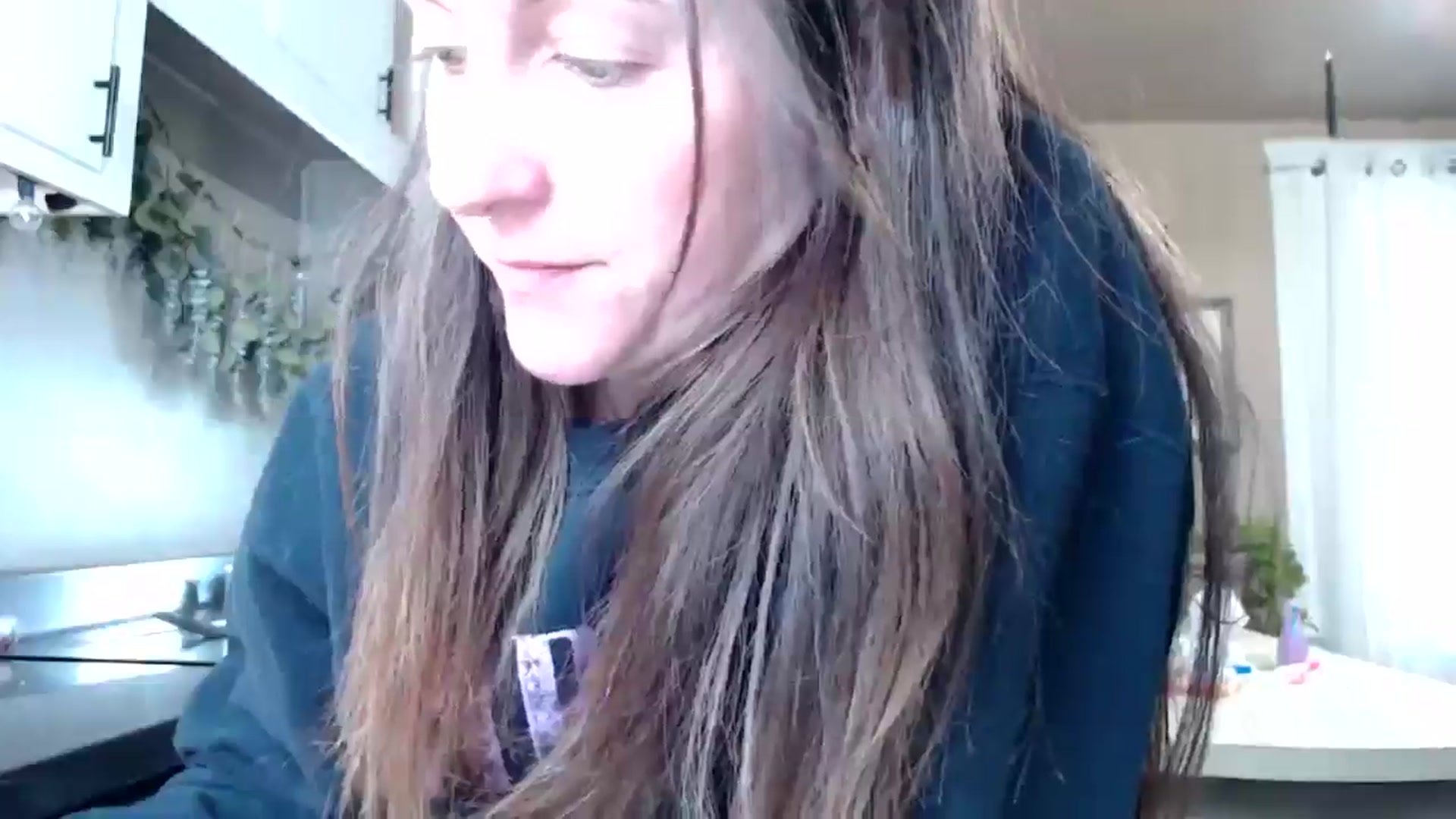 Gallery image thumbnail from FarmGirl__'s myfreecams stream on, 05/16/2025, 15:05 image 6 of 20