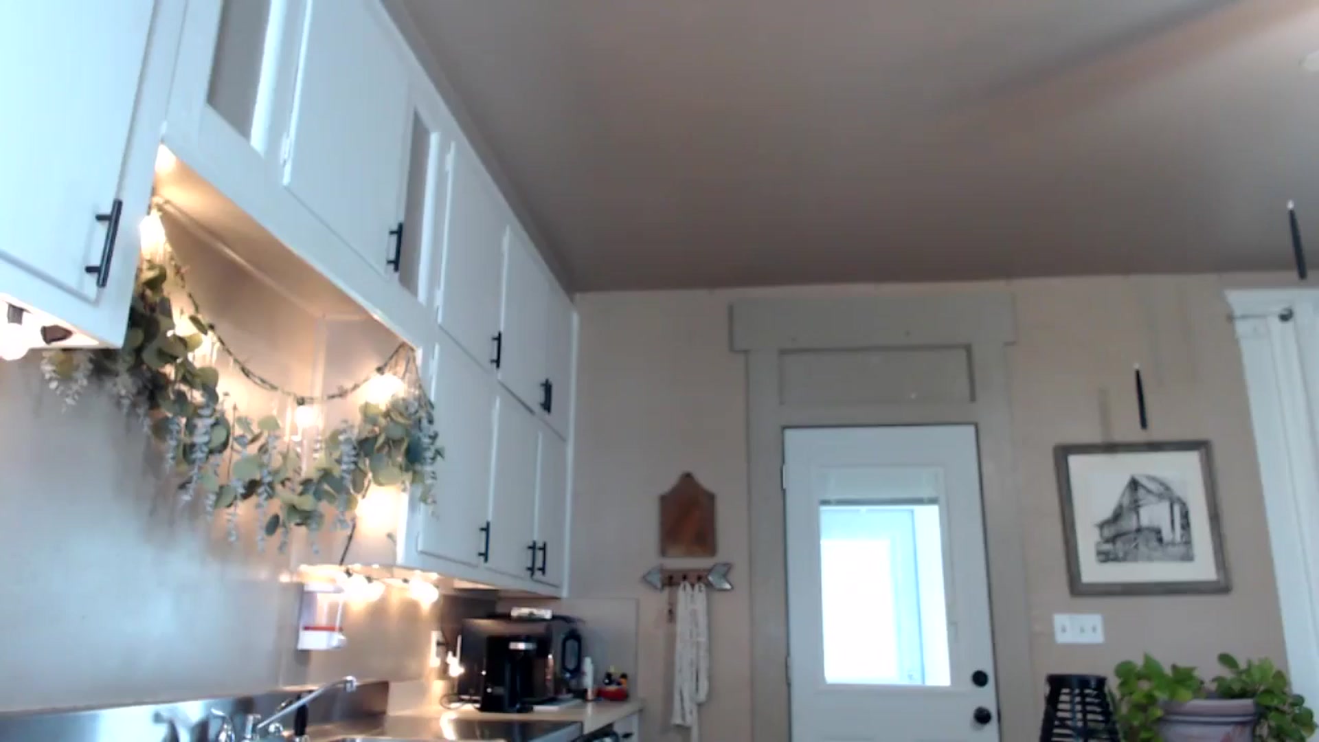 Gallery image thumbnail from FarmGirl__'s myfreecams stream on, 05/16/2025, 15:49 image 7 of 20