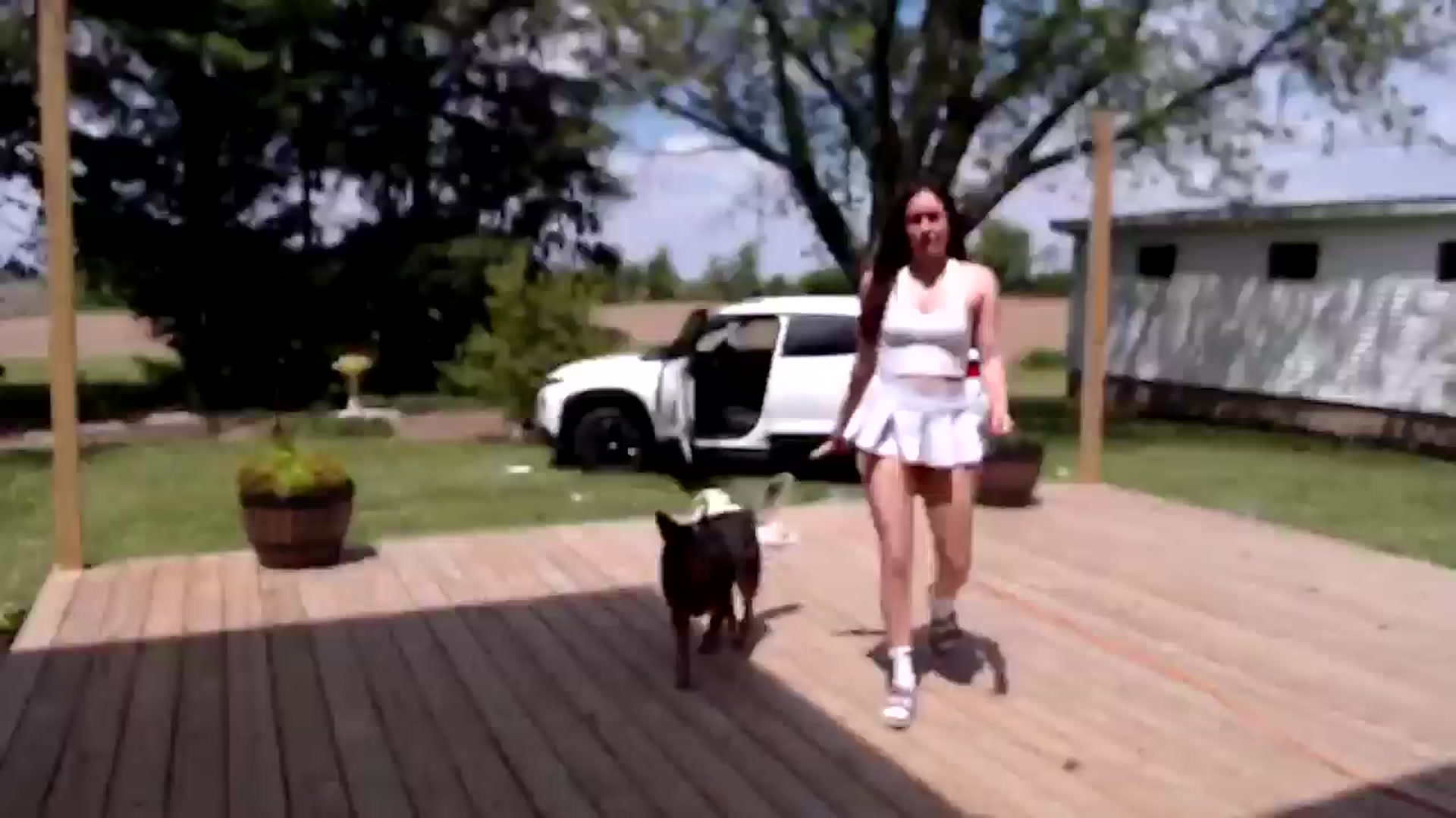 Gallery image thumbnail from FarmGirl__'s myfreecams stream on, 05/19/2025, 16:27 image 19 of 20