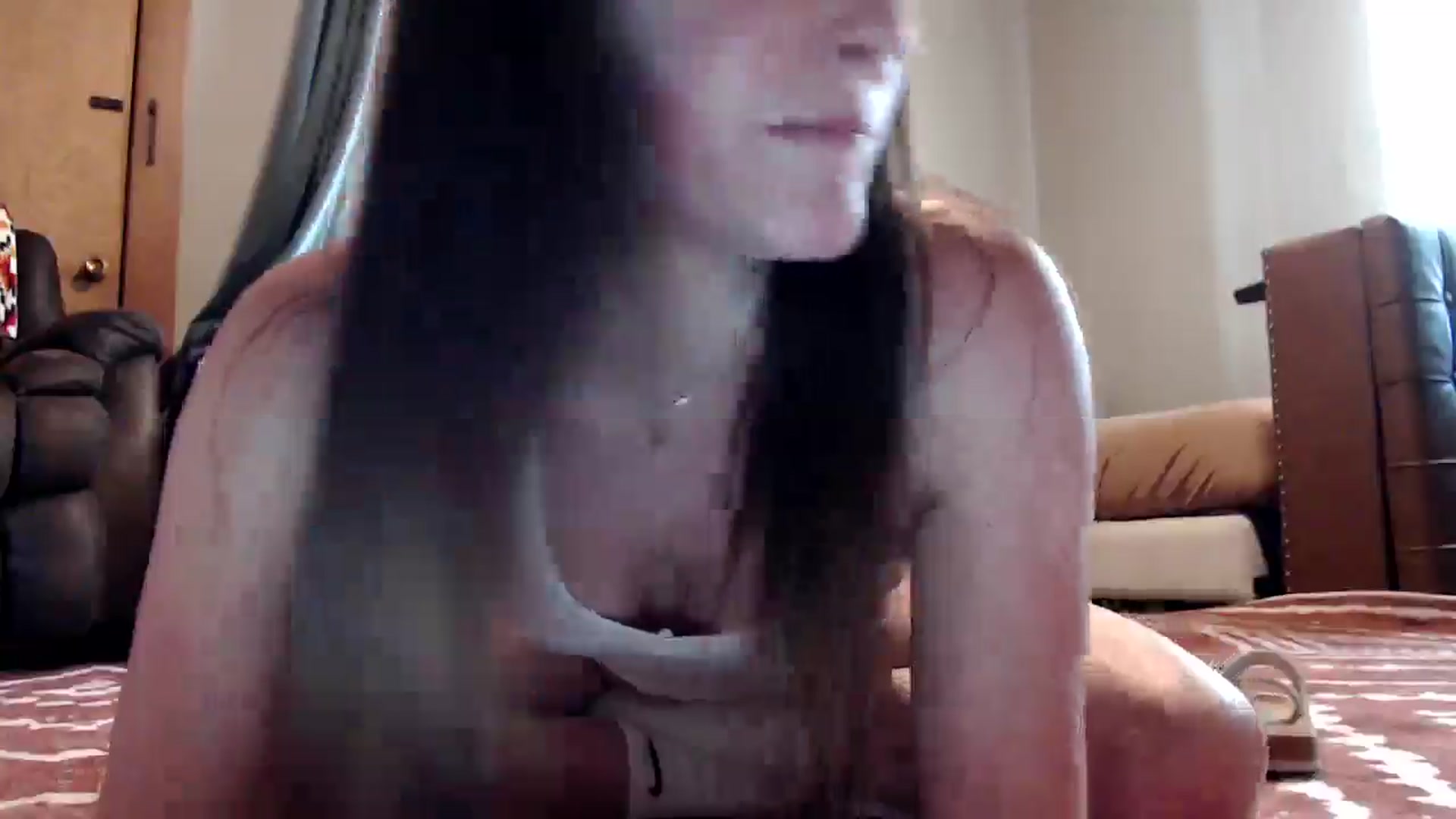 Gallery image thumbnail from FarmGirl__'s myfreecams stream on, 05/19/2025, 20:10 image 5 of 20