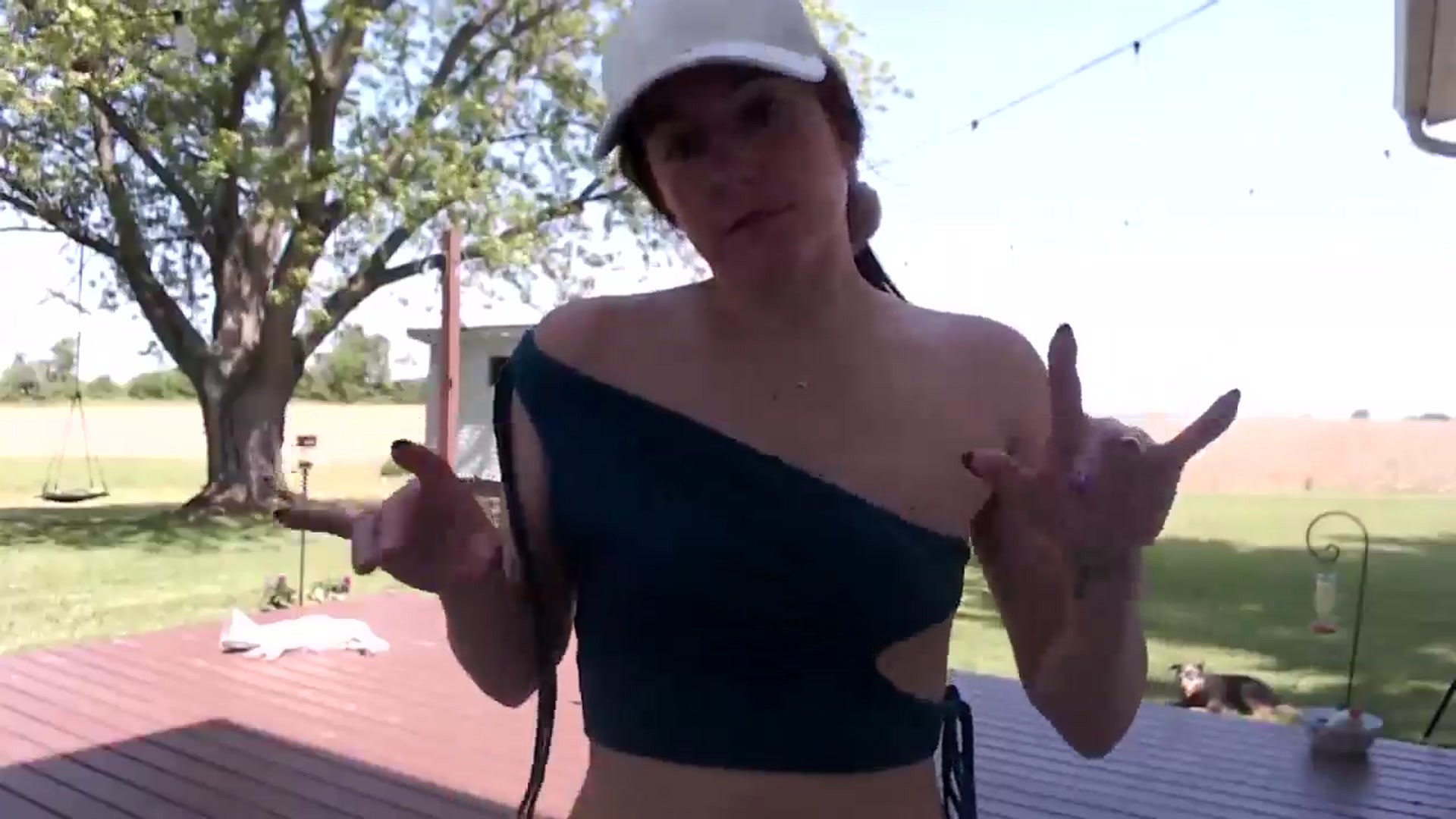 Gallery image thumbnail from FarmGirl__'s myfreecams stream on, 06/03/2025, 17:27 image 9 of 20