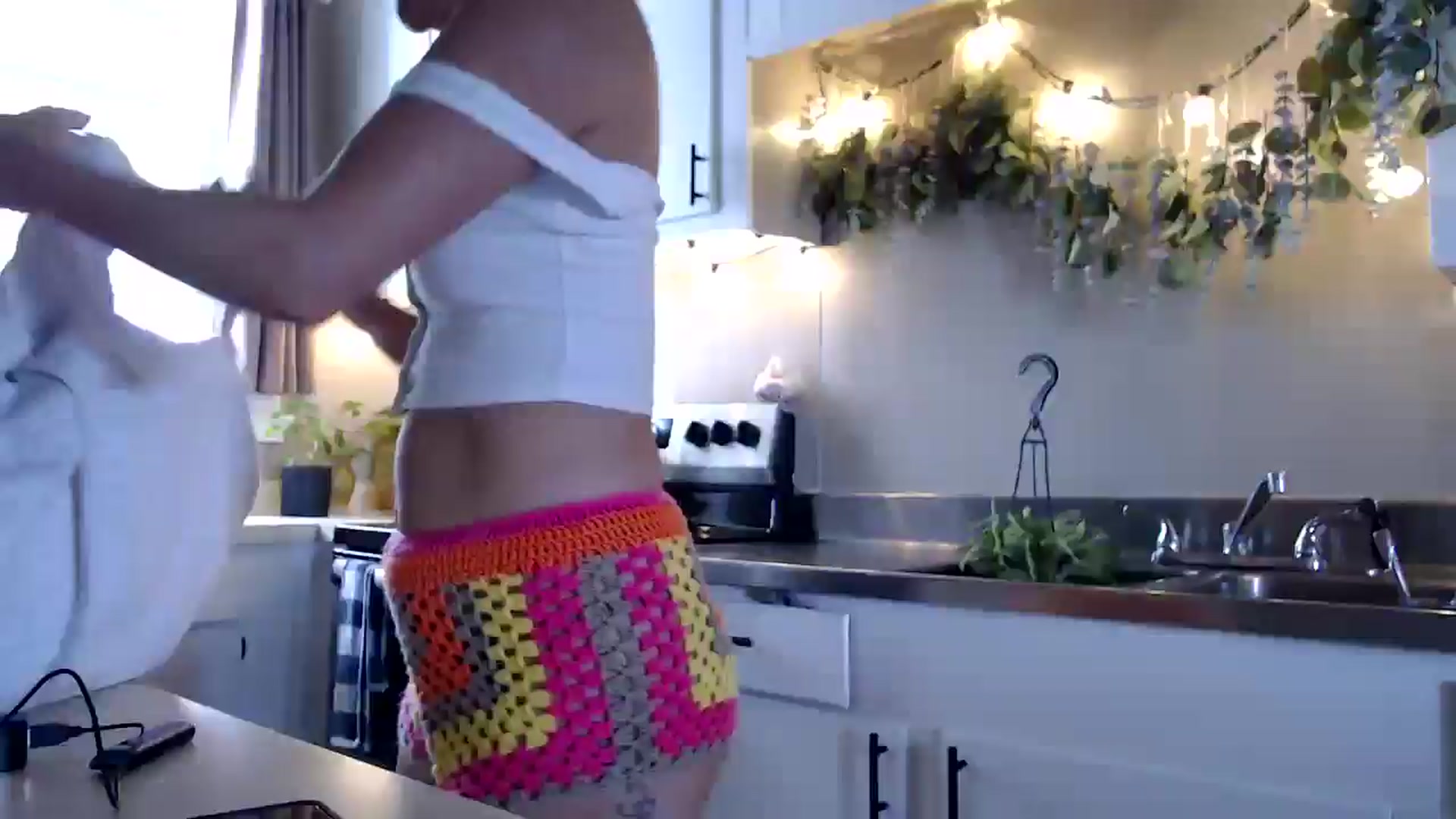 Gallery image thumbnail from FarmGirl__'s myfreecams stream on, 06/07/2025, 16:01 image 2 of 20