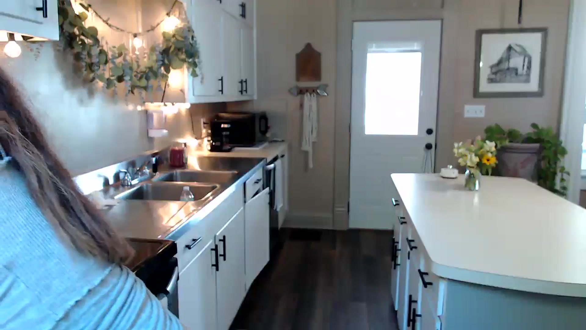 Gallery image thumbnail from FarmGirl__'s myfreecams stream on, 06/10/2025, 15:09 image 11 of 20