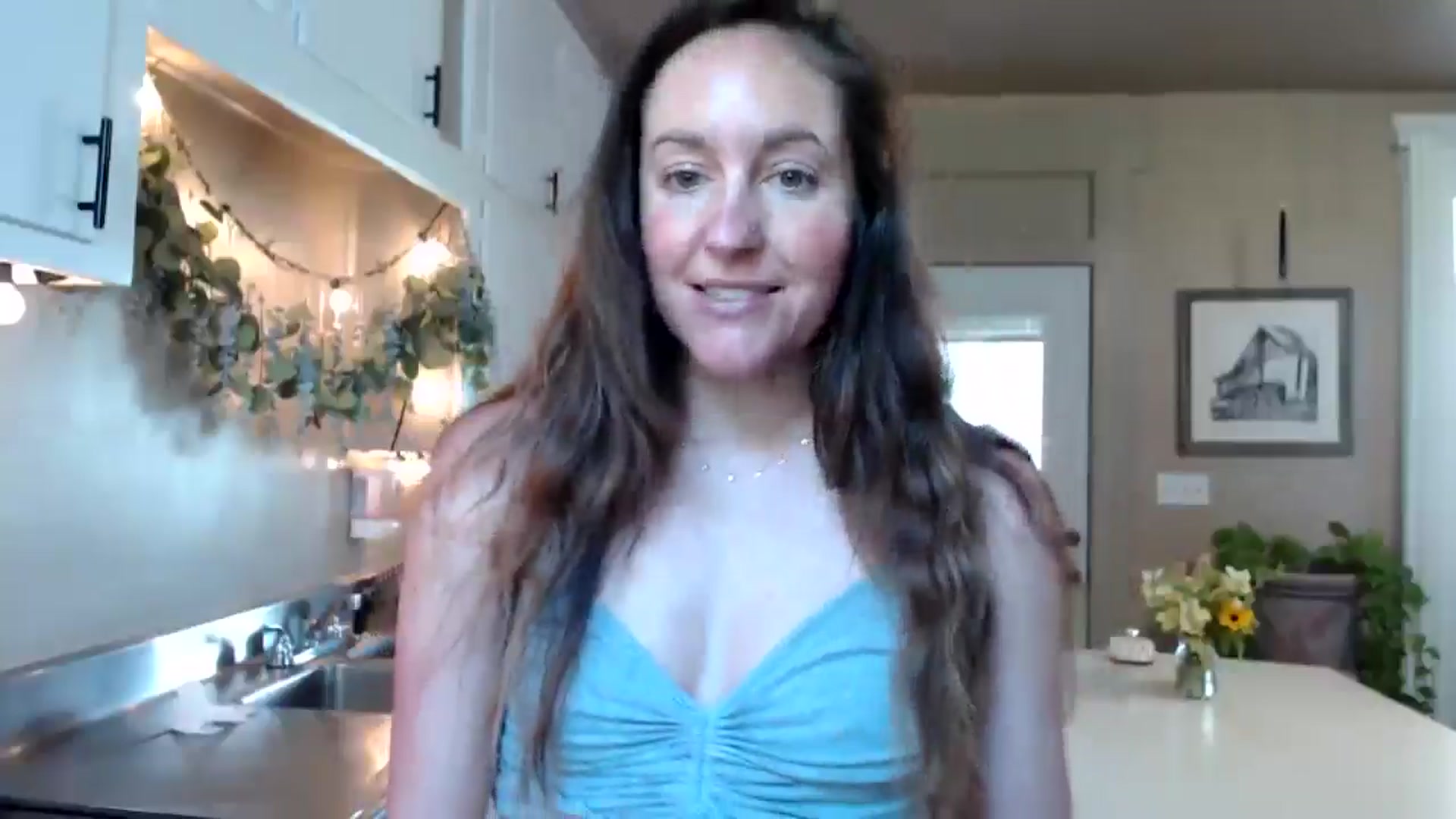 Gallery image thumbnail from FarmGirl__'s myfreecams stream on, 06/10/2025, 15:09 image 7 of 20