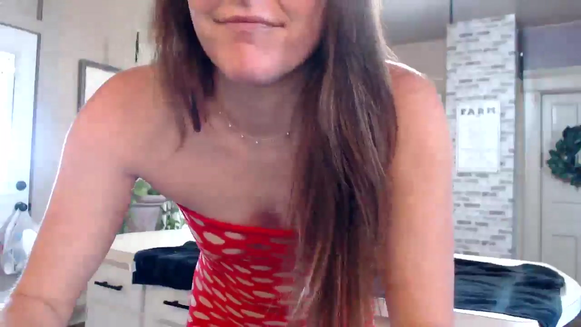 Gallery image thumbnail from FarmGirl__'s myfreecams stream on, 06/14/2025, 17:29 image 11 of 20
