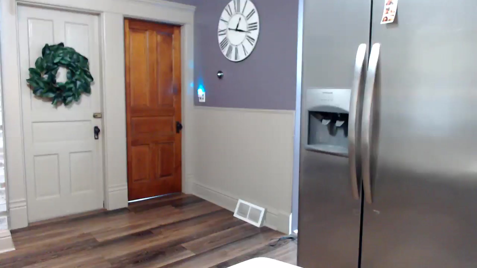 Gallery image thumbnail from FarmGirl__'s myfreecams stream on, 07/01/2025, 17:21 image 17 of 20