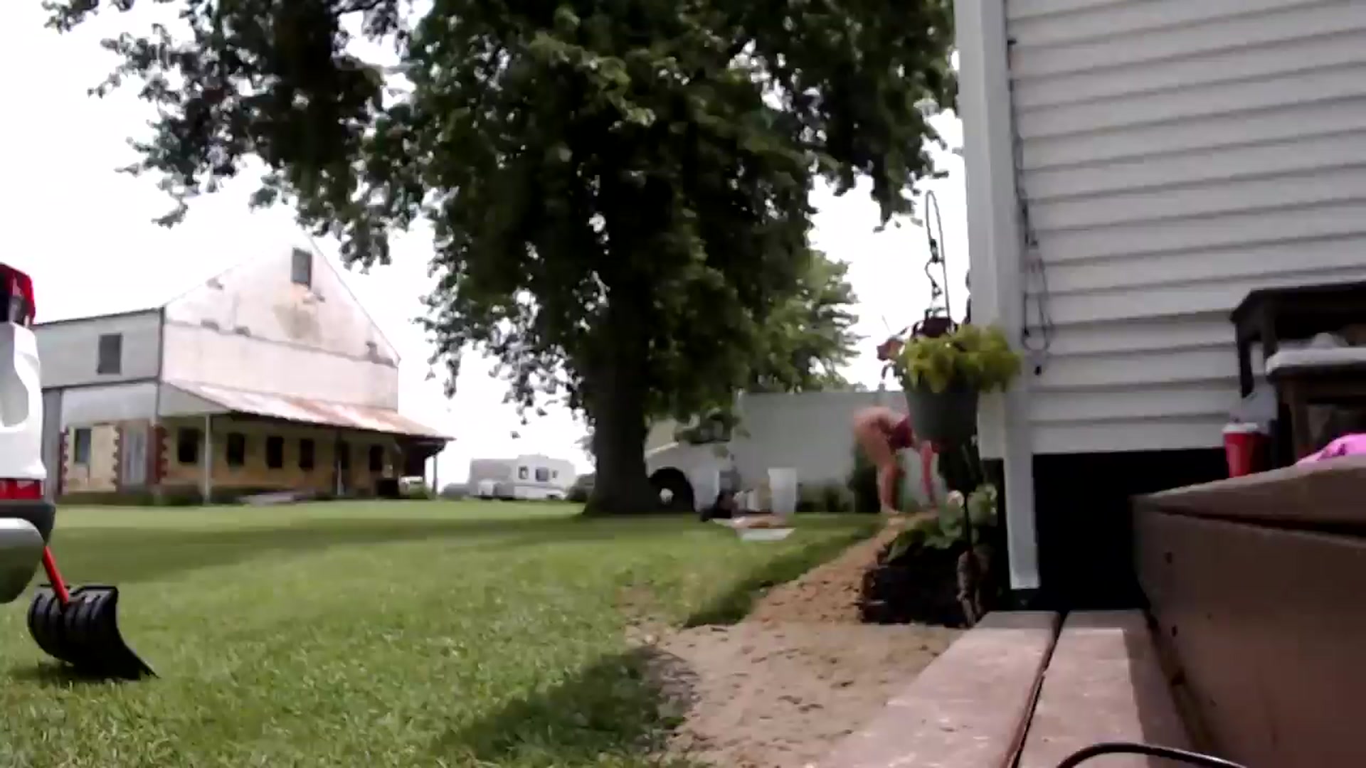 Gallery image thumbnail from FarmGirl__'s myfreecams stream on, 07/16/2025, 16:39 image 18 of 20