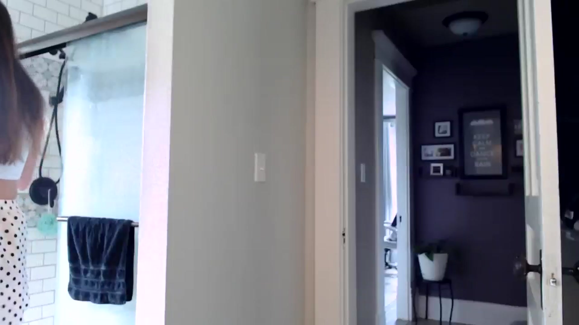 Gallery image thumbnail from FarmGirl__'s myfreecams stream on, 07/29/2025, 18:09 image 18 of 20