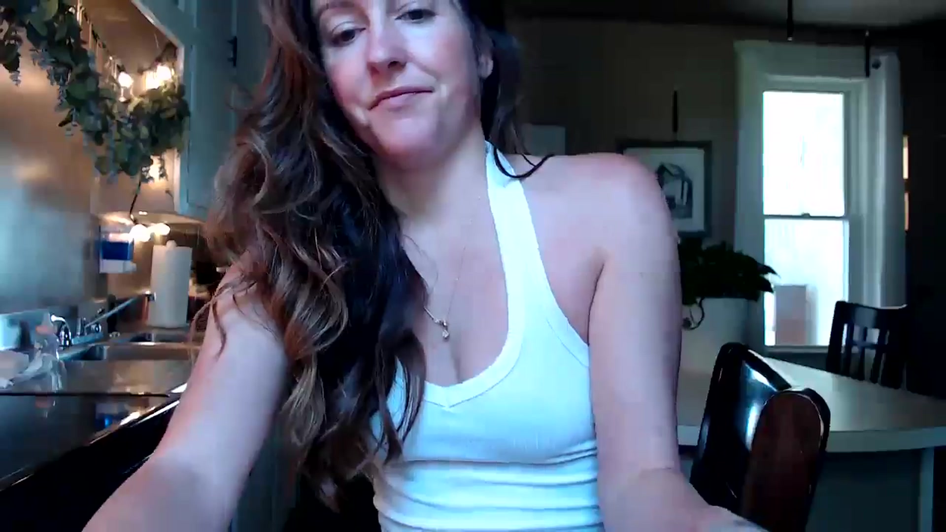 Gallery image thumbnail from FarmGirl__'s myfreecams stream on, 08/02/2025, 14:45 image 5 of 20