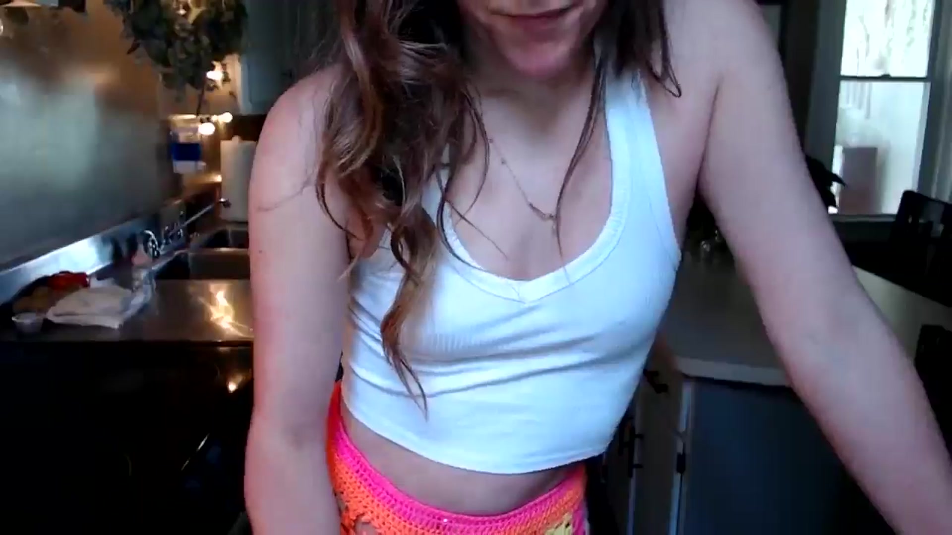 Gallery image thumbnail from FarmGirl__'s myfreecams stream on, 08/02/2025, 14:45 image 8 of 20