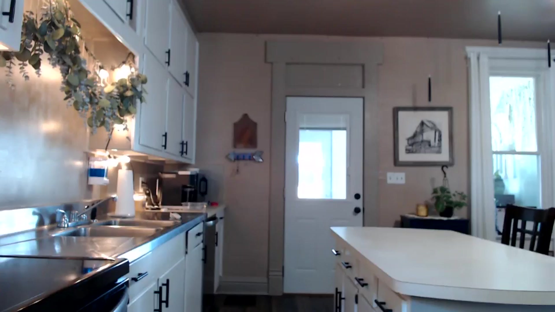 Gallery image thumbnail from FarmGirl__'s myfreecams stream on, 09/17/2025, 18:35 image 18 of 20