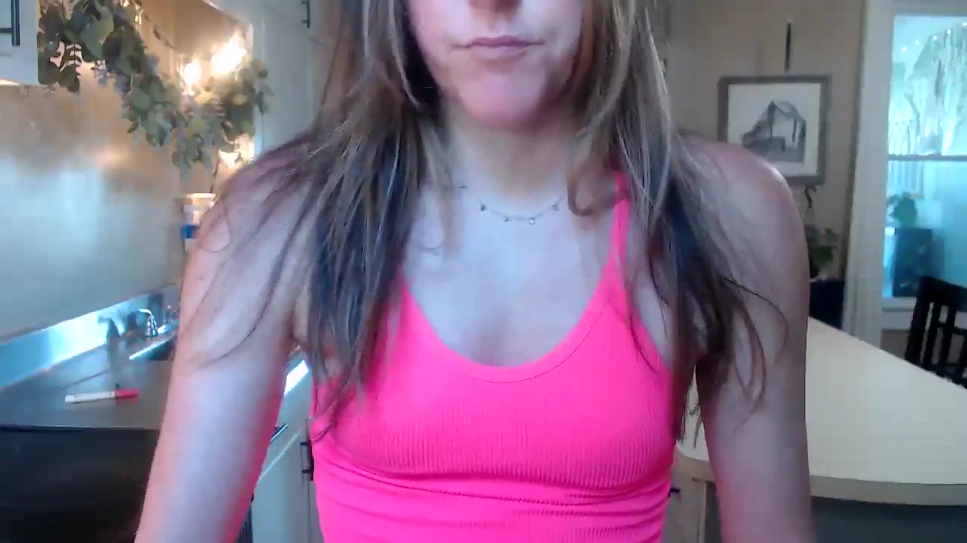 Gallery image thumbnail from FarmGirl__'s myfreecams stream on, 10/01/2025, 16:03 image 3 of 20
