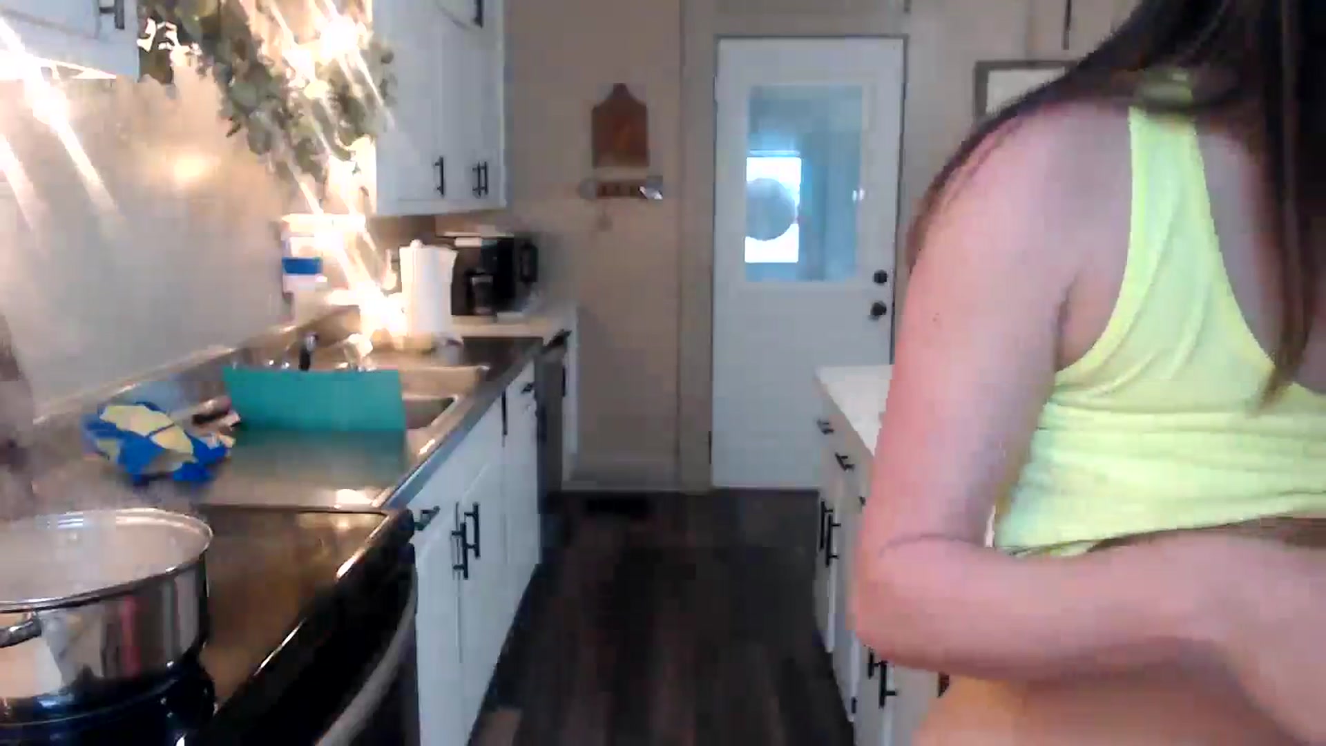 Gallery image thumbnail from FarmGirl__'s myfreecams stream on, 10/07/2025, 18:39 image 5 of 20