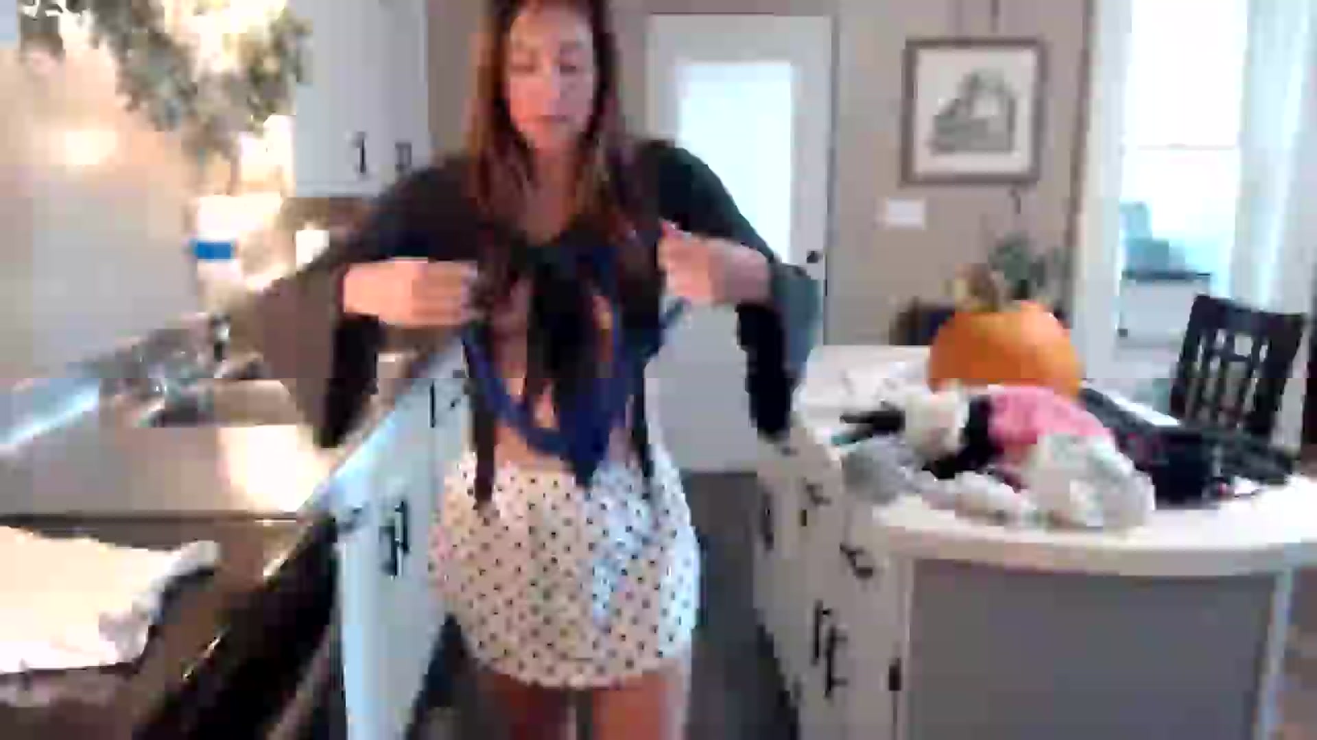 Gallery image thumbnail from FarmGirl__'s myfreecams stream on, 10/08/2025, 14:21 image 10 of 20
