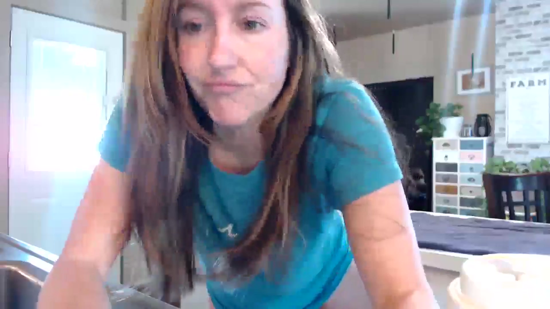Gallery image thumbnail from FarmGirl__'s myfreecams stream on, 10/13/2025, 16:01 image 14 of 20