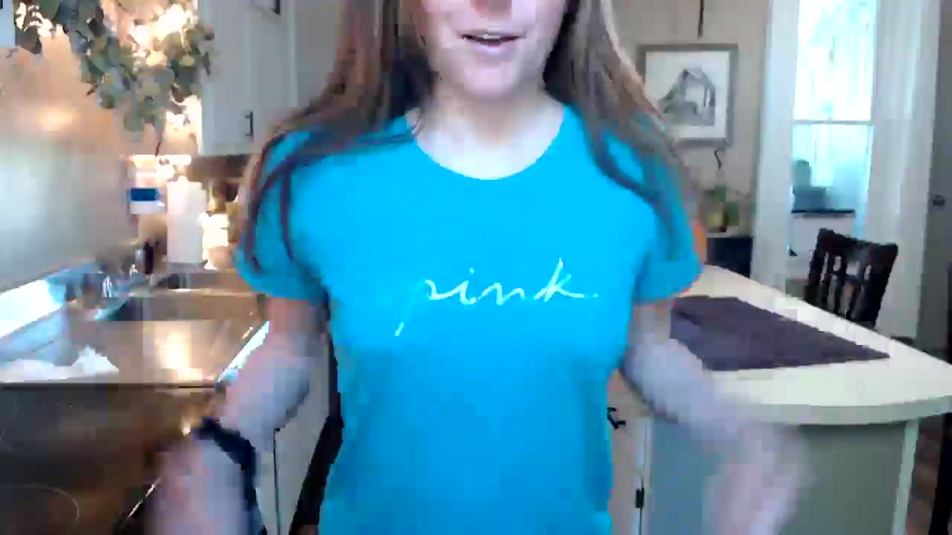 Gallery image thumbnail from FarmGirl__'s myfreecams stream on, 10/13/2025, 16:01 image 19 of 20